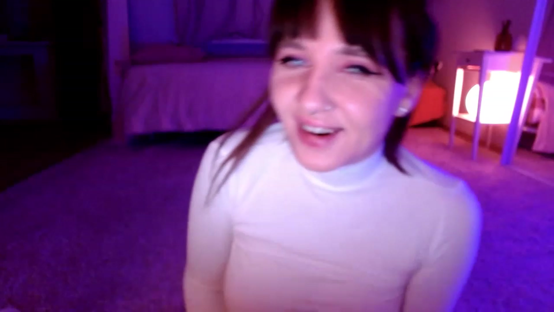 Gallery image thumbnail from BirthdayAlice's myfreecams stream on, 03/26/2023, 16:58 image 12 of 20
