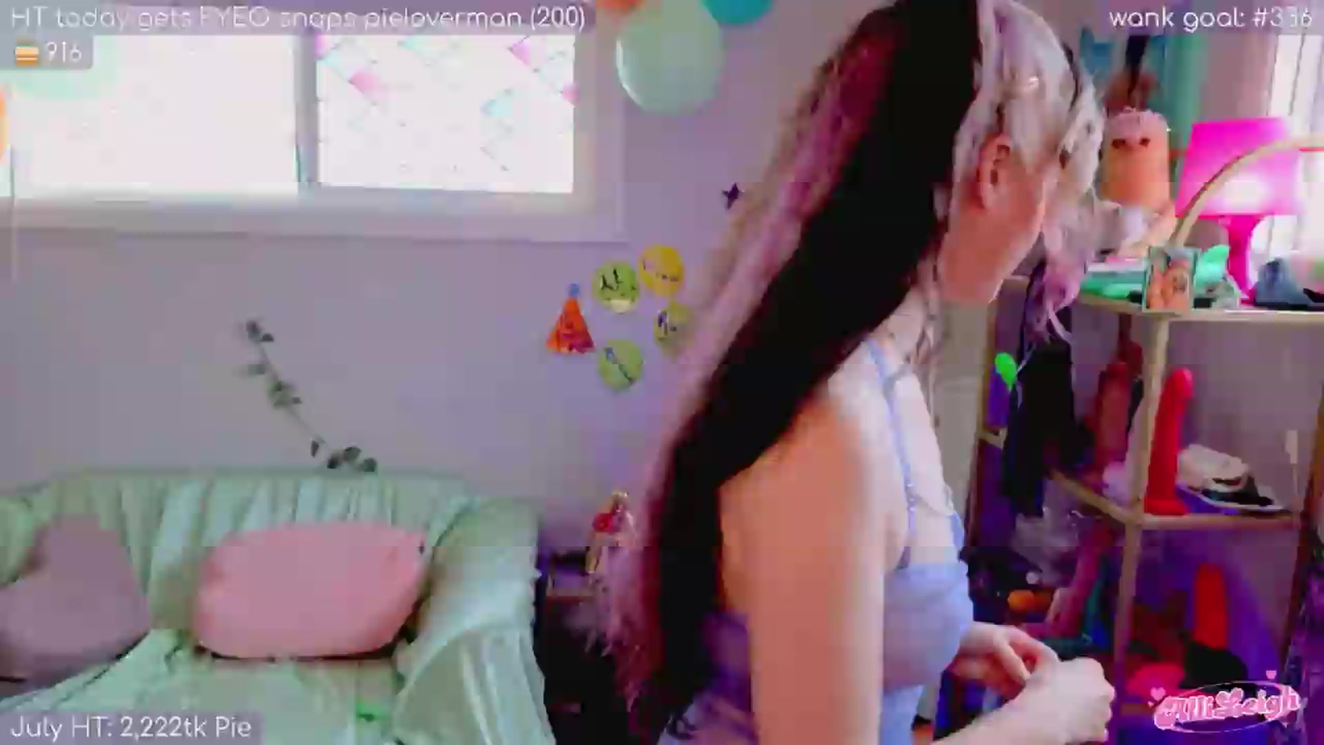 Gallery image thumbnail from BirthdayAlli's myfreecams stream on, 07/23/2026, 24:07 image 5 of 20