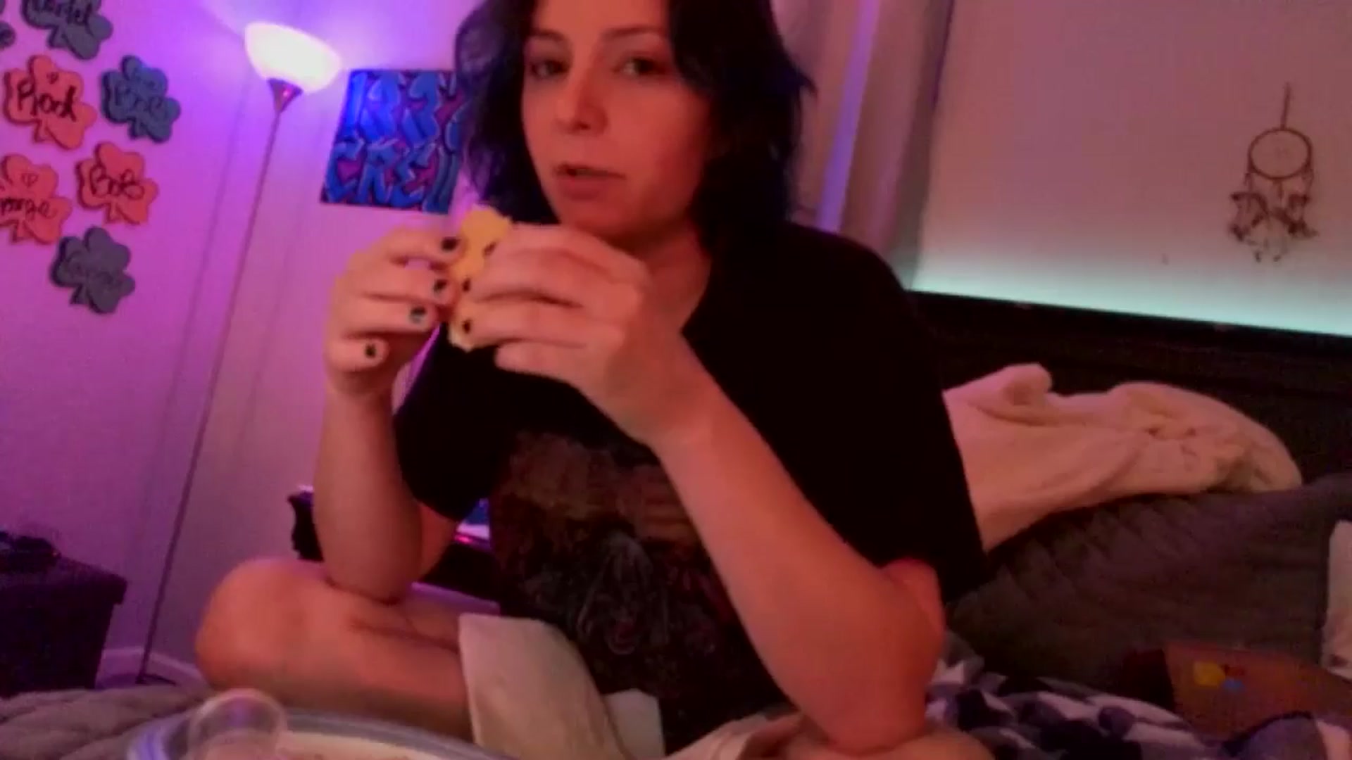 Gallery image thumbnail from BirthdayBEACH's myfreecams stream on, 04/04/2025, 06:13 image 11 of 20