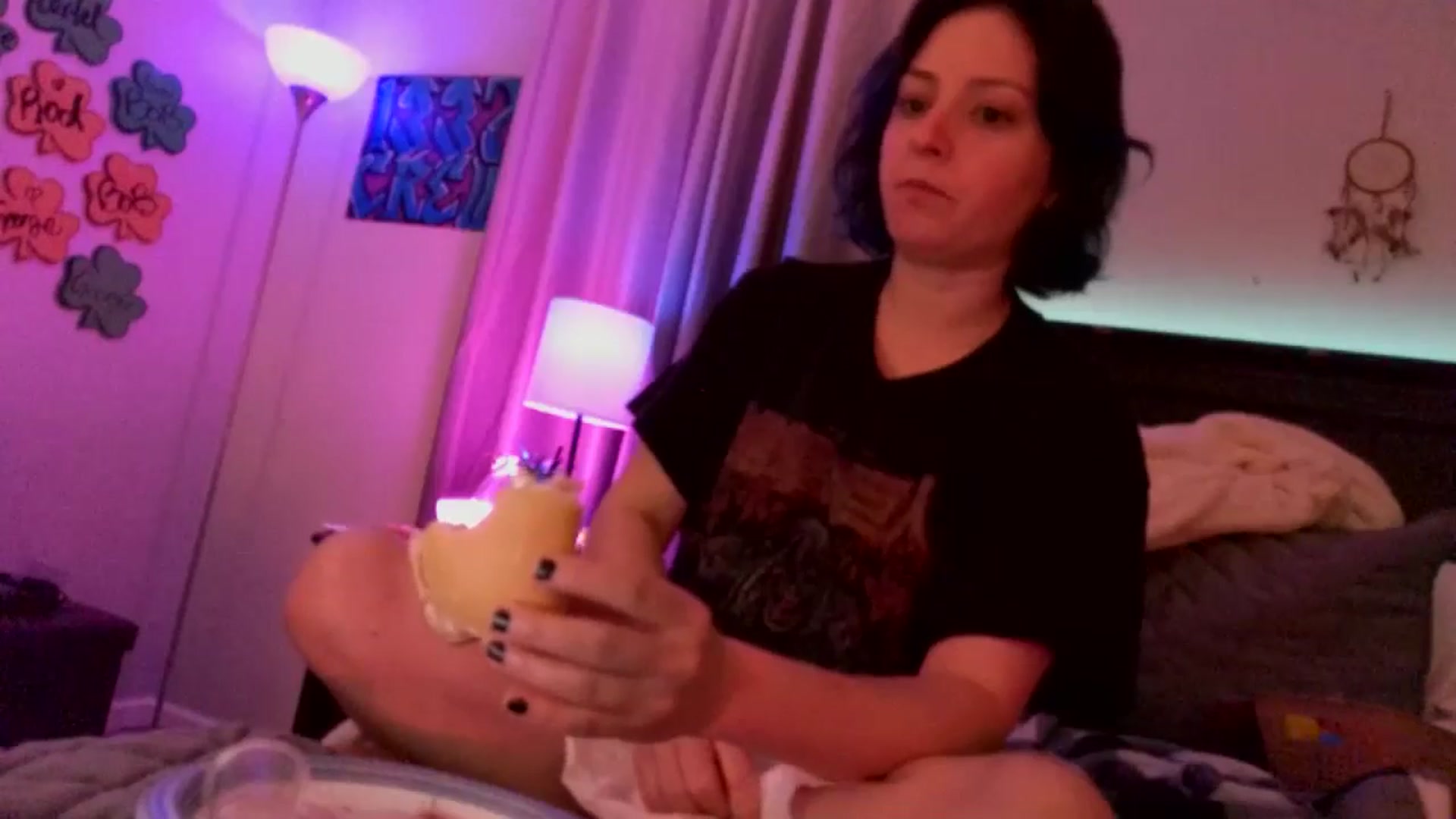 Gallery image thumbnail from BirthdayBEACH's myfreecams stream on, 04/04/2025, 06:13 image 9 of 20