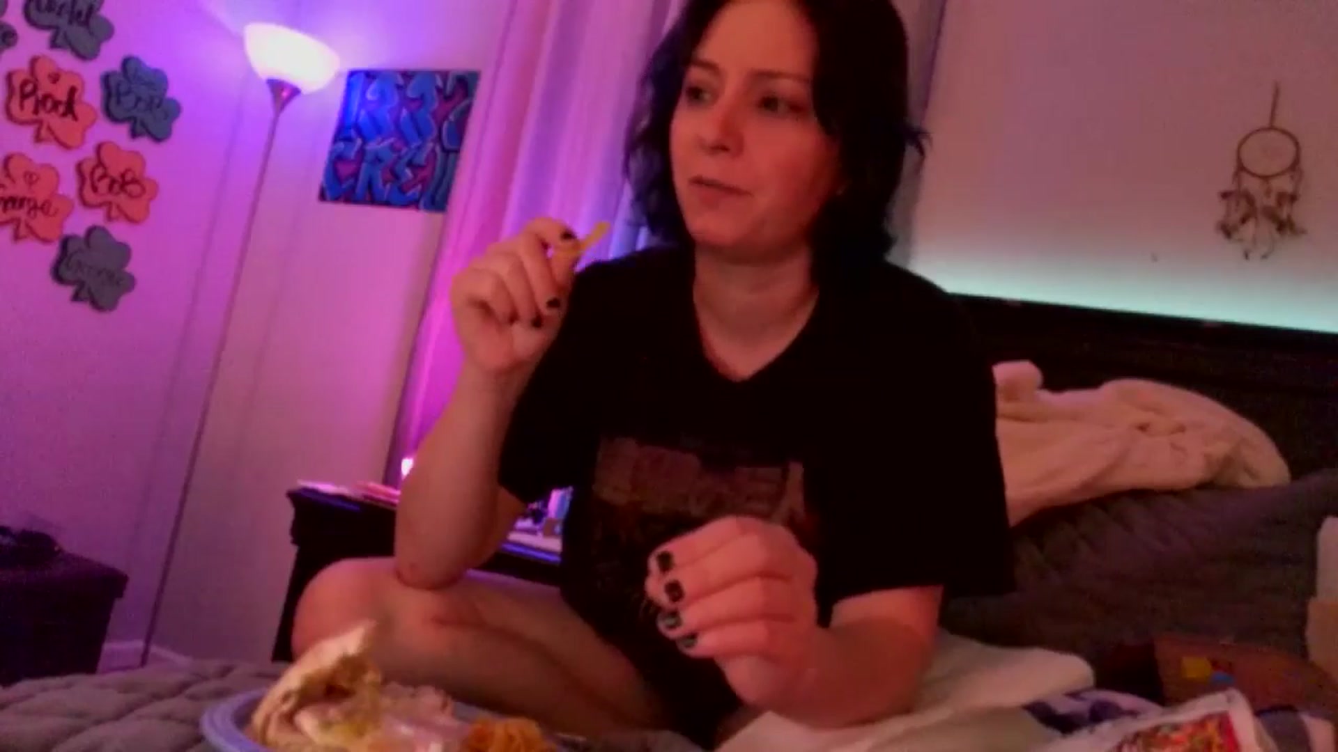 Gallery image thumbnail from BirthdayBEACH's myfreecams stream on, 04/04/2025, 06:13 image 6 of 20