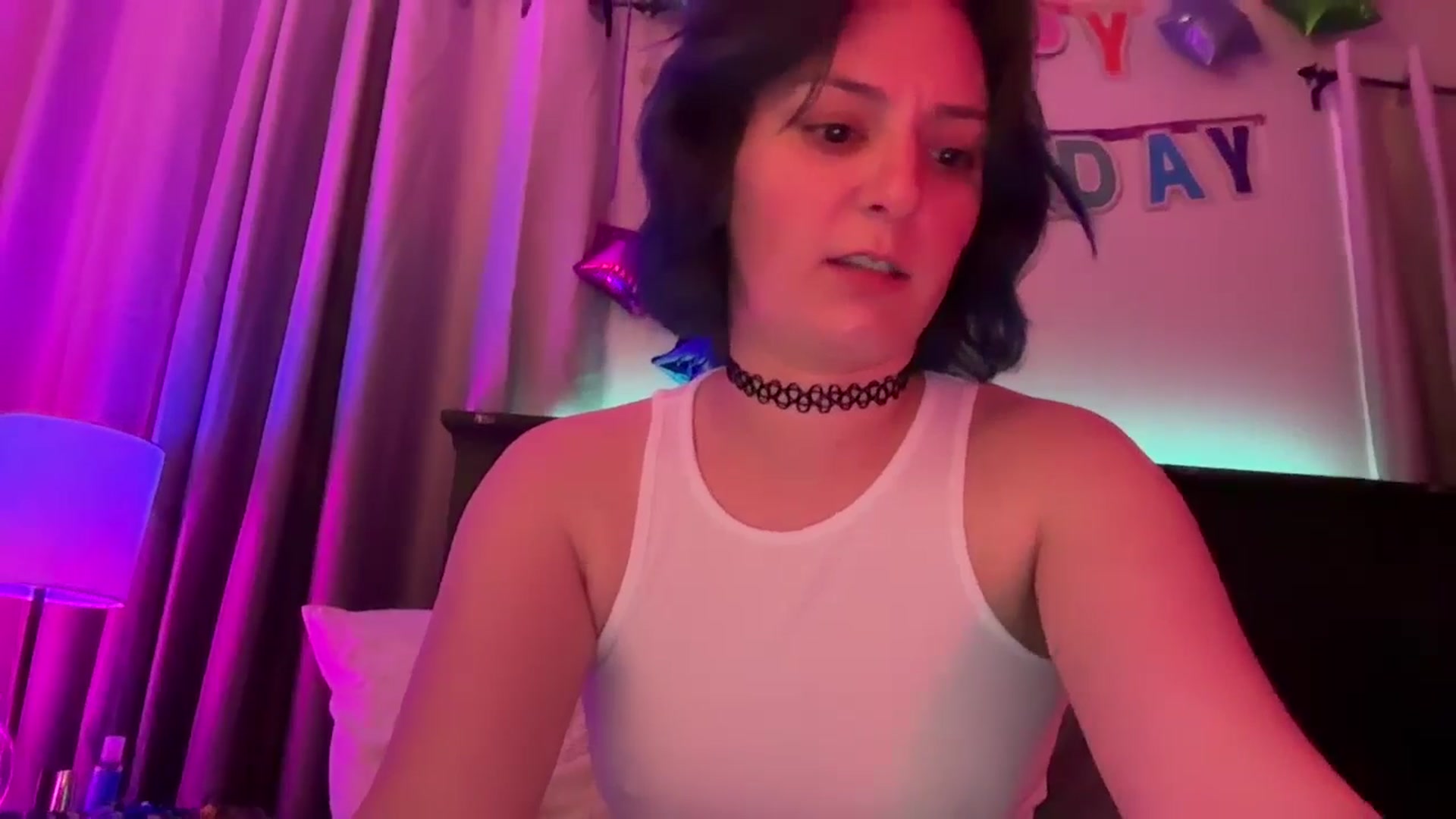 Gallery image thumbnail from BirthdayBEACH's myfreecams stream on, 04/05/2025, 07:04 image 15 of 20