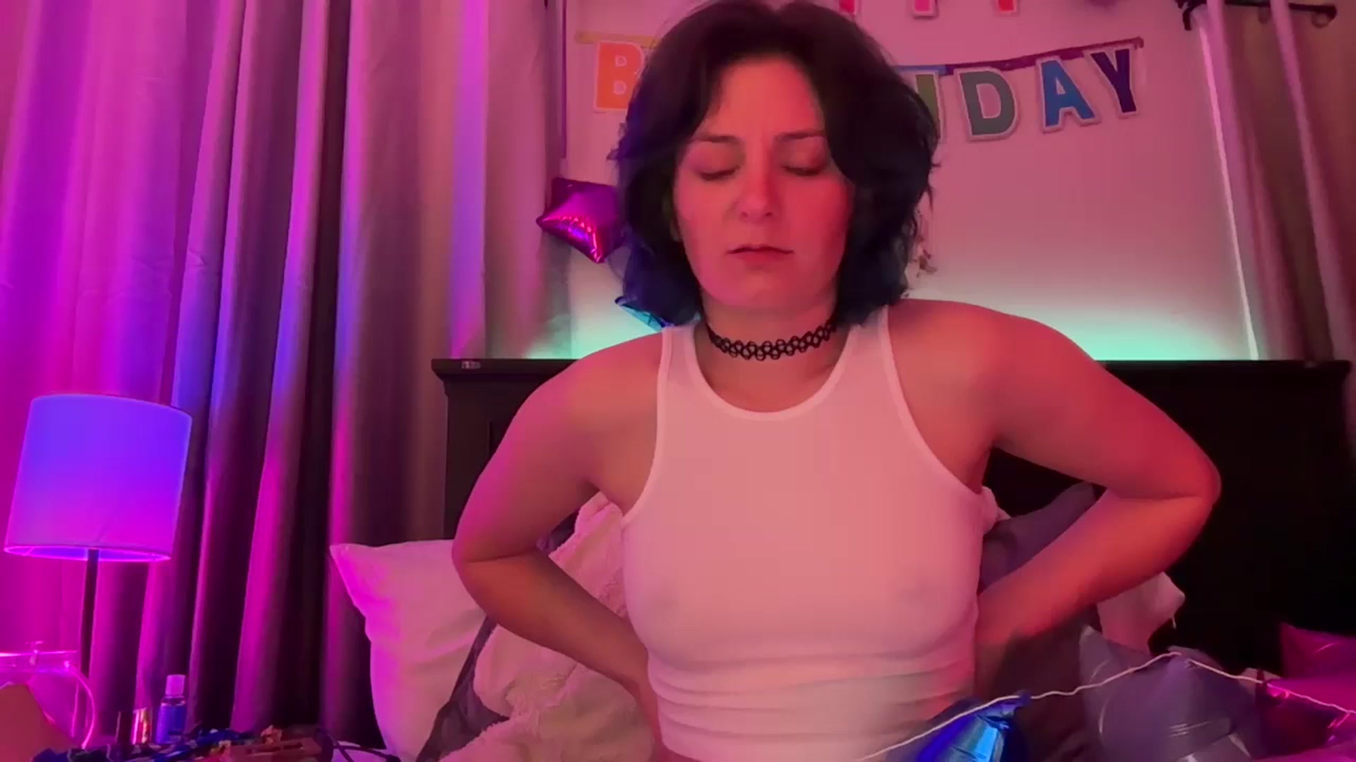 Gallery image thumbnail from BirthdayBEACH's myfreecams stream on, 04/05/2025, 07:04 image 19 of 20