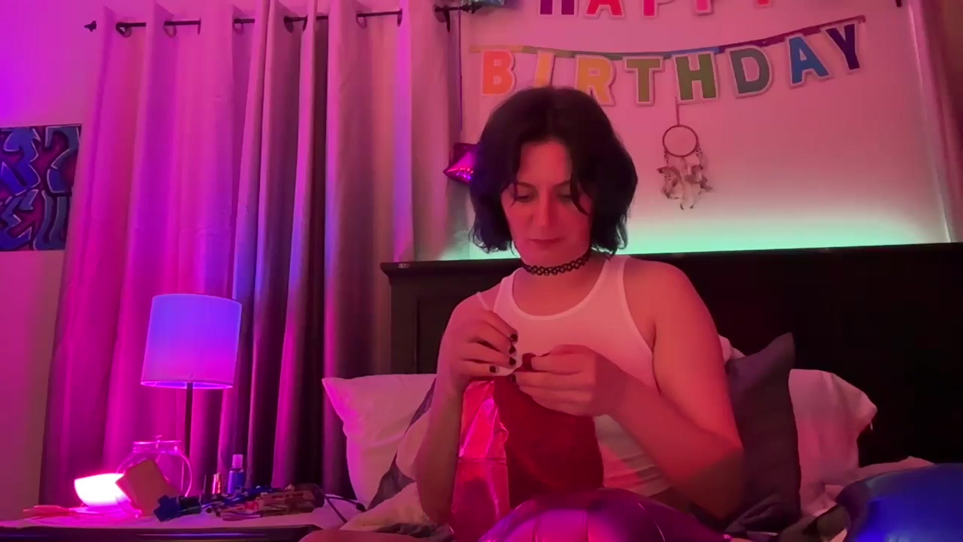 Gallery image thumbnail from BirthdayBEACH's myfreecams stream on, 04/05/2025, 07:04 image 16 of 20