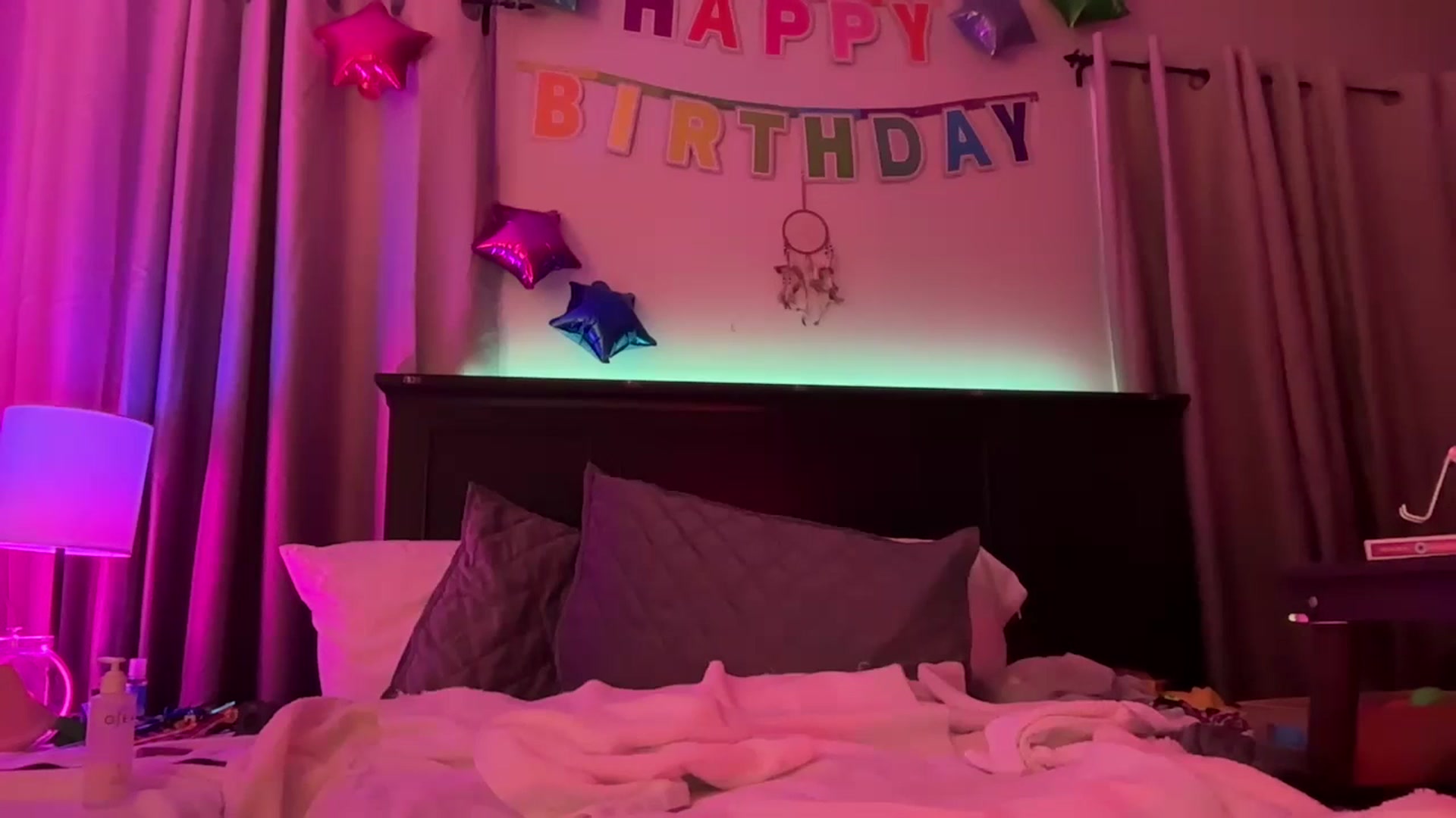 Gallery image thumbnail from BirthdayBEACH's myfreecams stream on, 04/05/2025, 07:25 image 13 of 20