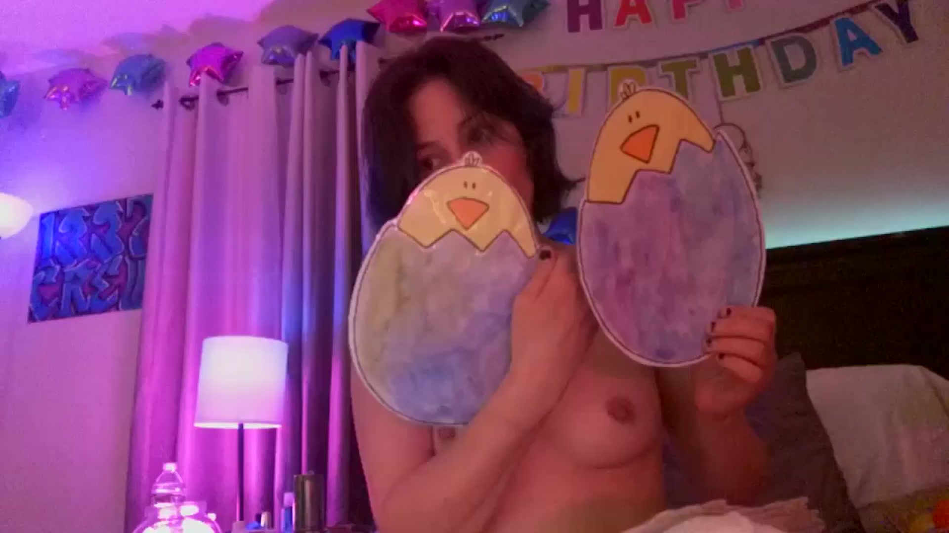 Gallery image thumbnail from BirthdayBEACH's myfreecams stream on, 04/12/2025, 07:27 image 8 of 20
