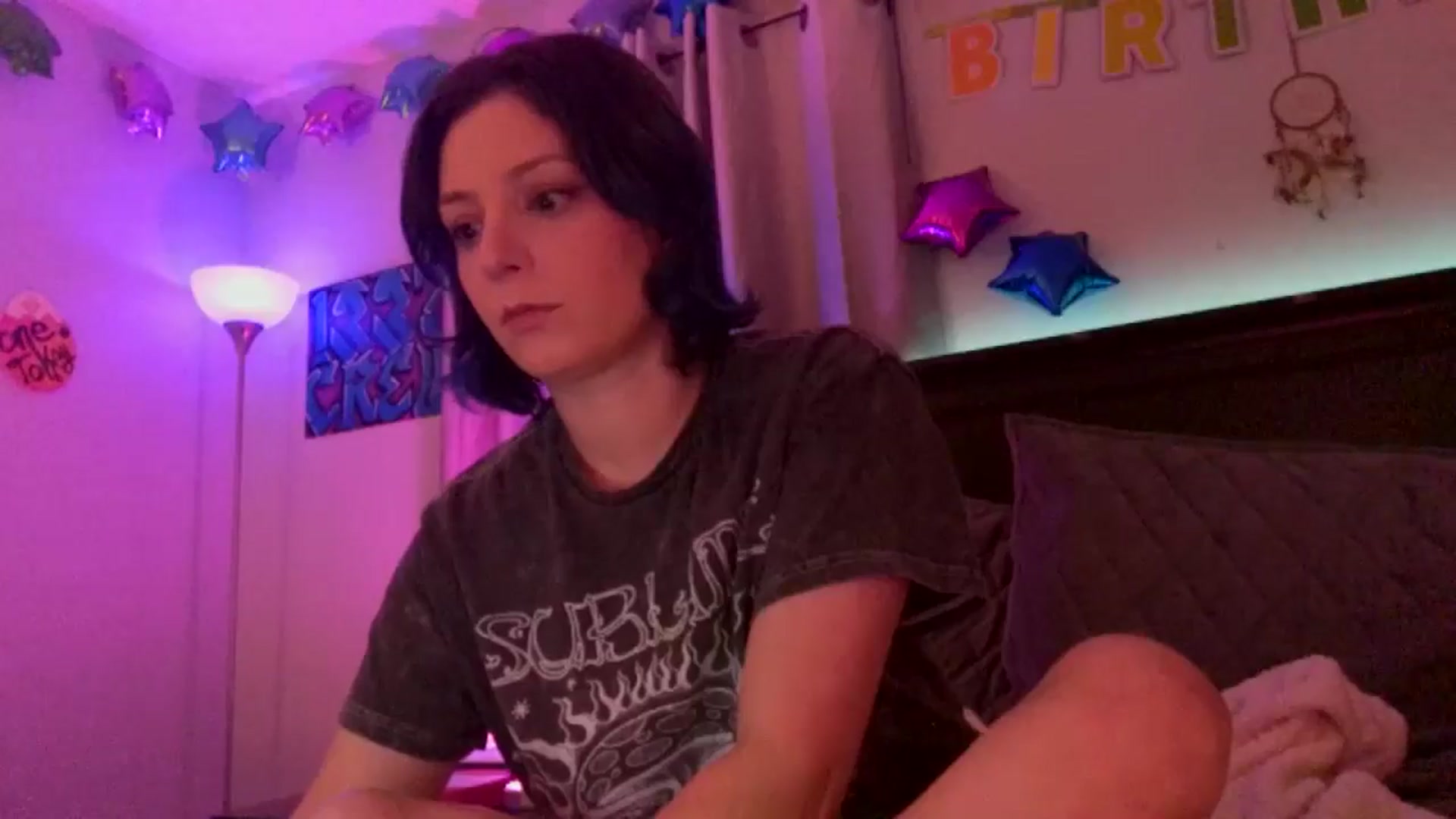 Gallery image thumbnail from BirthdayBEACH's myfreecams stream on, 04/16/2025, 04:36 image 19 of 20