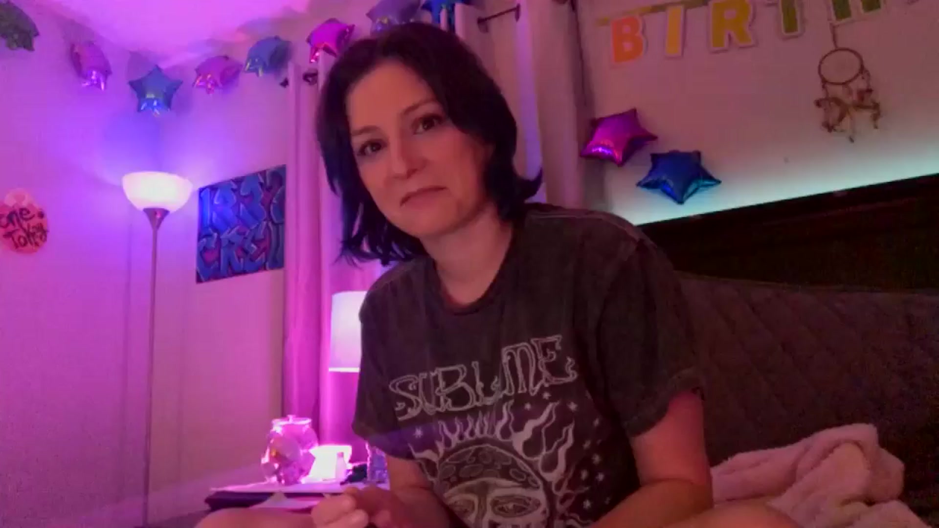 Gallery image thumbnail from BirthdayBEACH's myfreecams stream on, 04/16/2025, 04:36 image 3 of 20