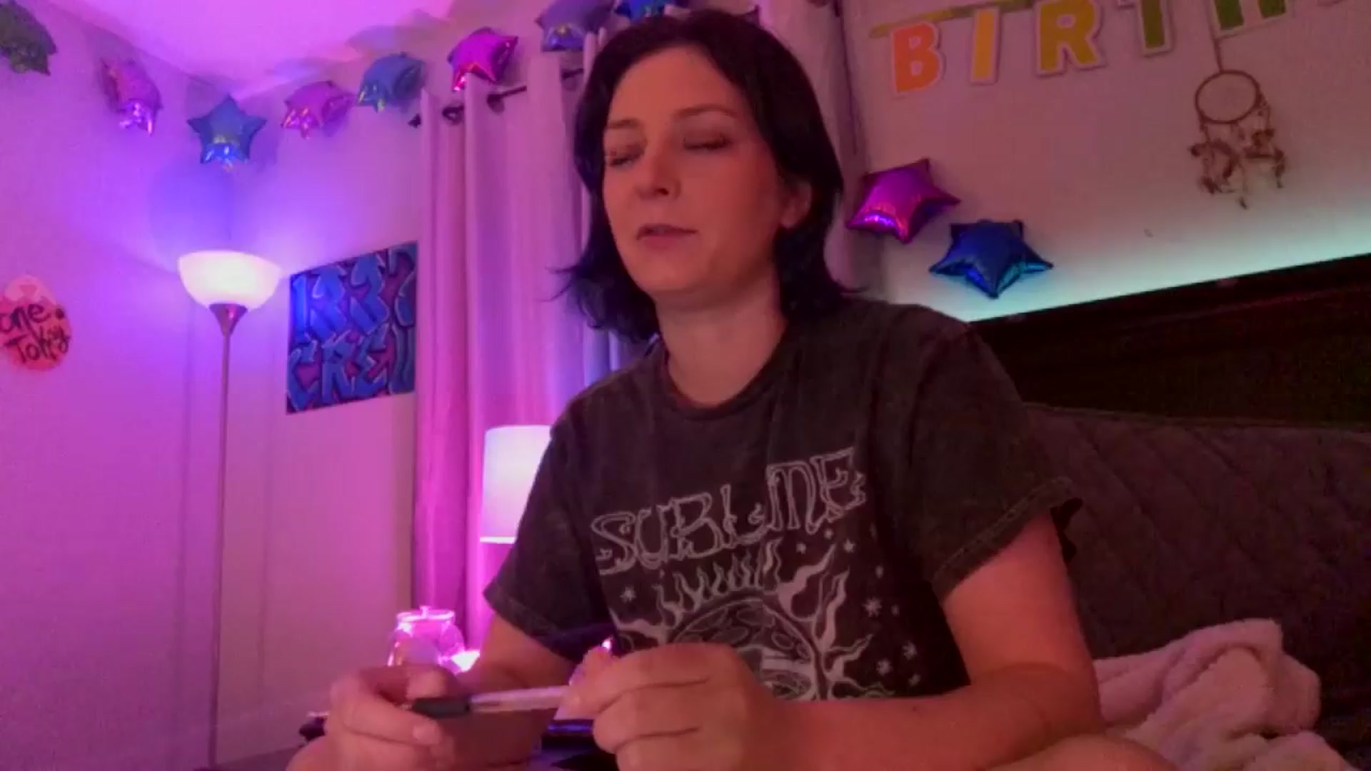 Gallery image thumbnail from BirthdayBEACH's myfreecams stream on, 04/16/2025, 04:36 image 5 of 20