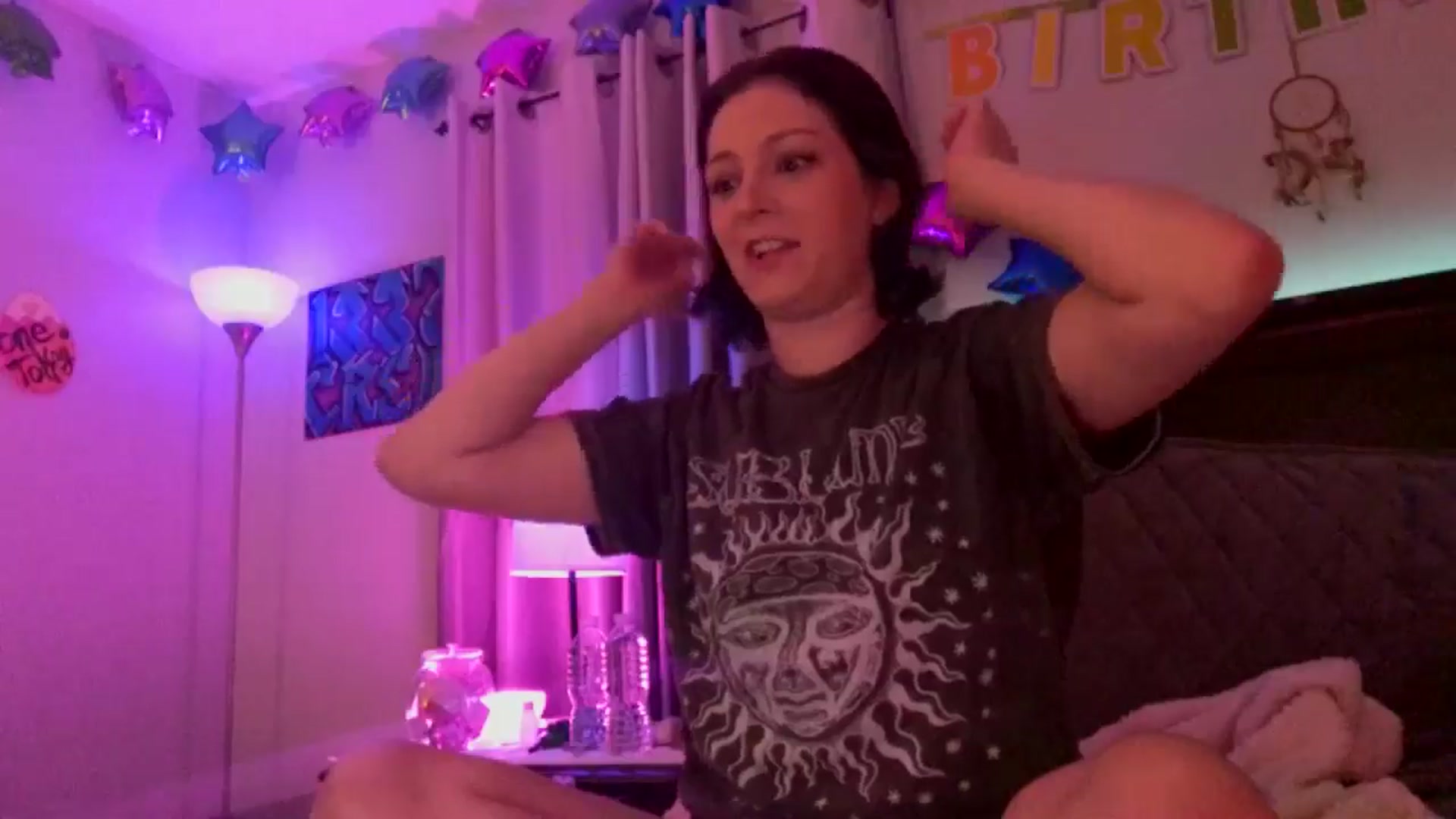 Gallery image thumbnail from BirthdayBEACH's myfreecams stream on, 04/16/2025, 04:36 image 4 of 20
