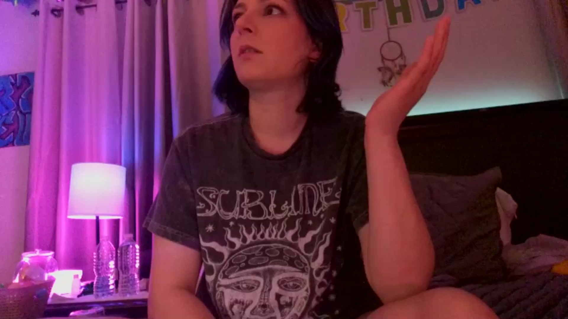 Gallery image thumbnail from BirthdayBEACH's myfreecams stream on, 04/16/2025, 06:32 image 6 of 20