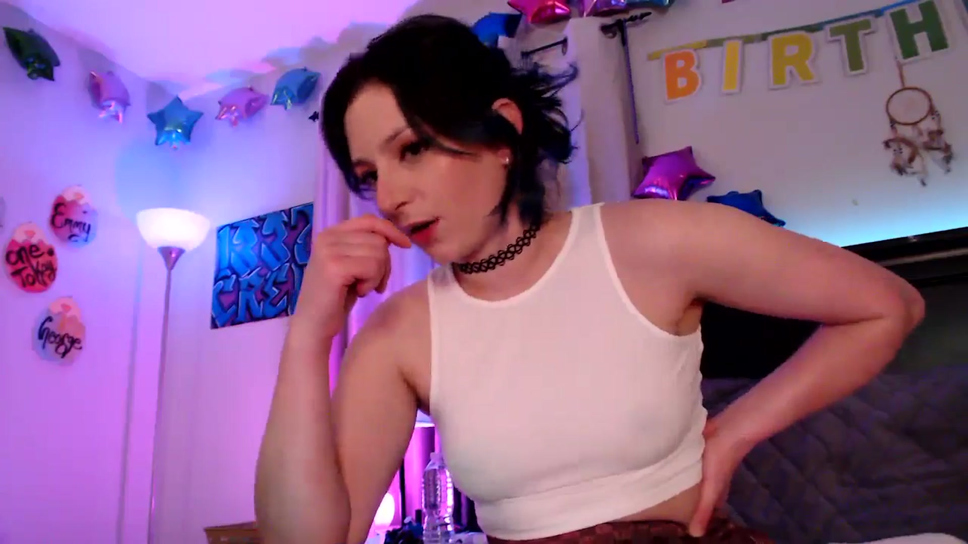 Gallery image thumbnail from BirthdayBEACH's myfreecams stream on, 04/22/2025, 04:24 image 18 of 20