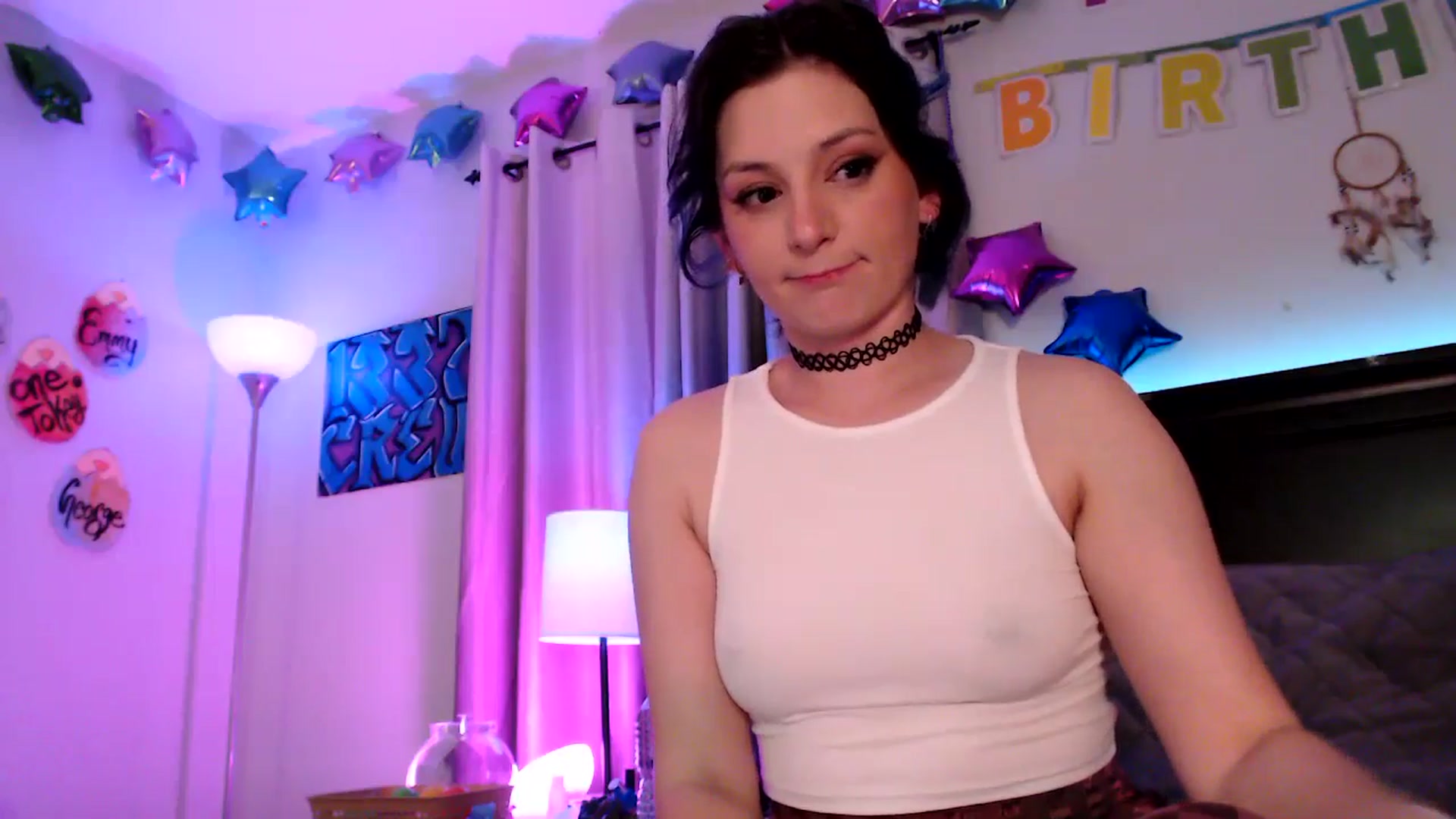 Gallery image thumbnail from BirthdayBEACH's myfreecams stream on, 04/22/2025, 04:24 image 6 of 20