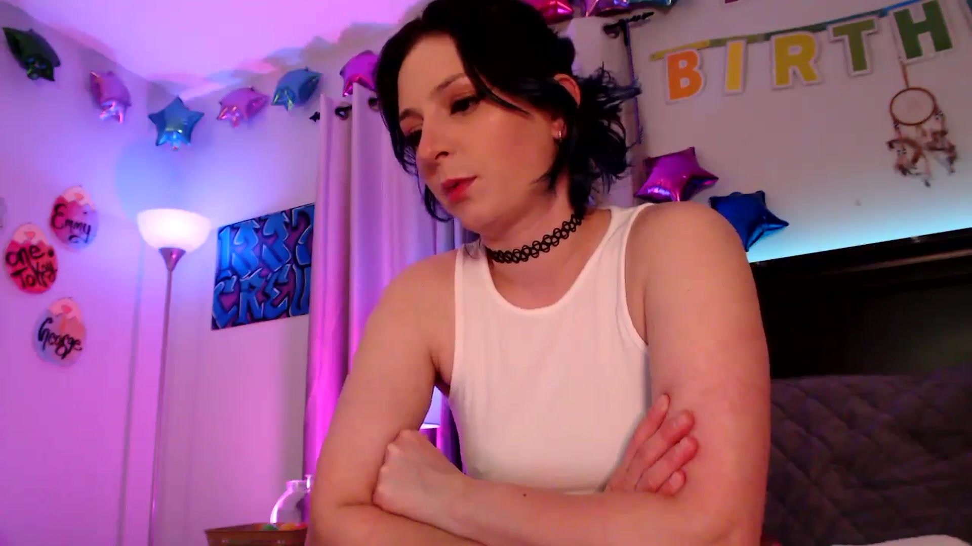 Gallery image thumbnail from BirthdayBEACH's myfreecams stream on, 04/22/2025, 04:24 image 17 of 20