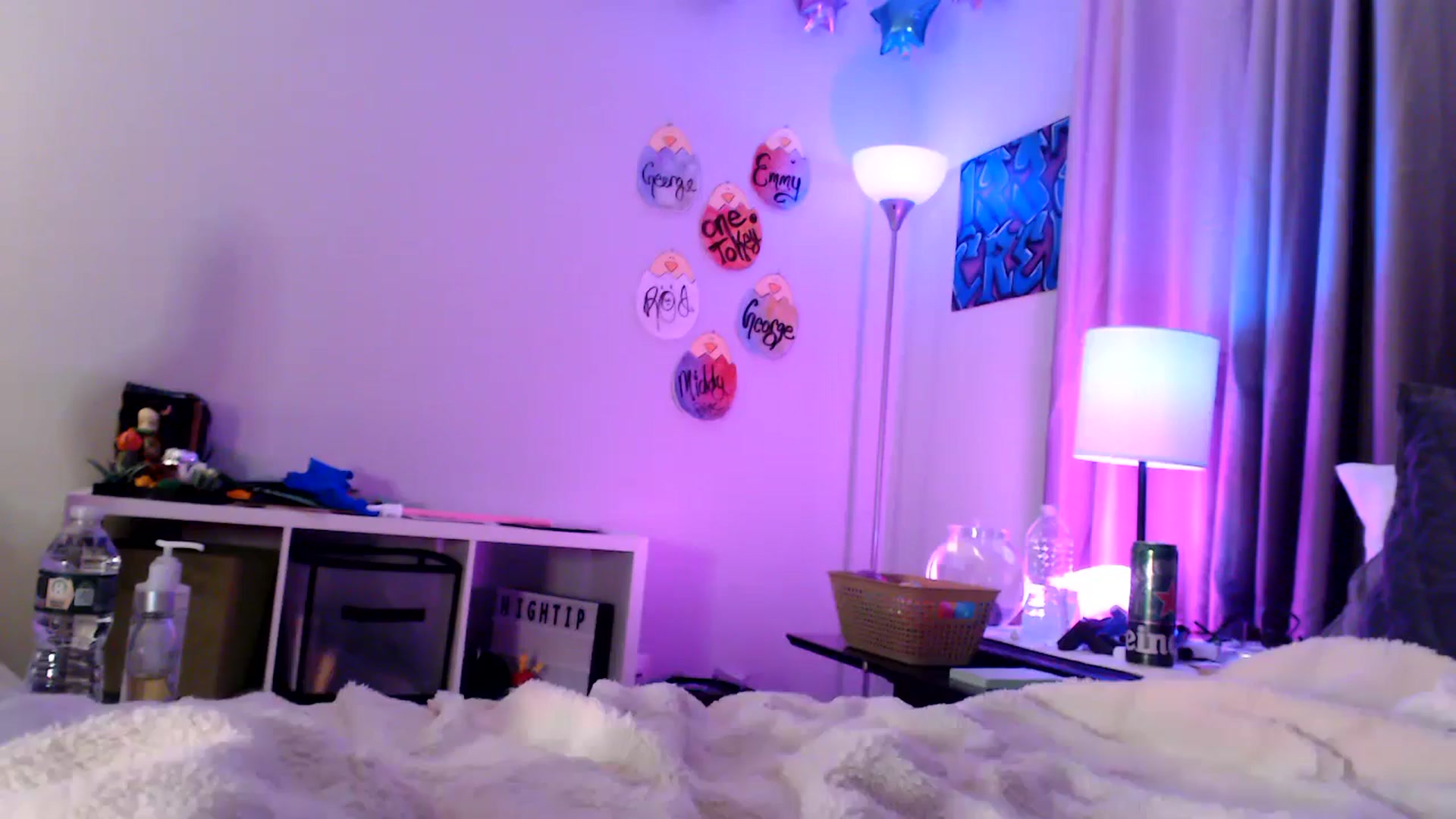 Gallery image thumbnail from BirthdayBEACH's myfreecams stream on, 04/22/2025, 06:40 image 19 of 20