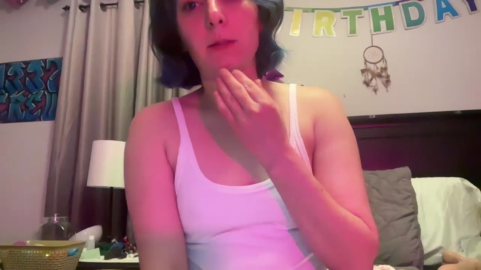 Gallery image thumbnail from BirthdayBEACH's myfreecams stream on, 04/24/2025, 06:51 image 2 of 20