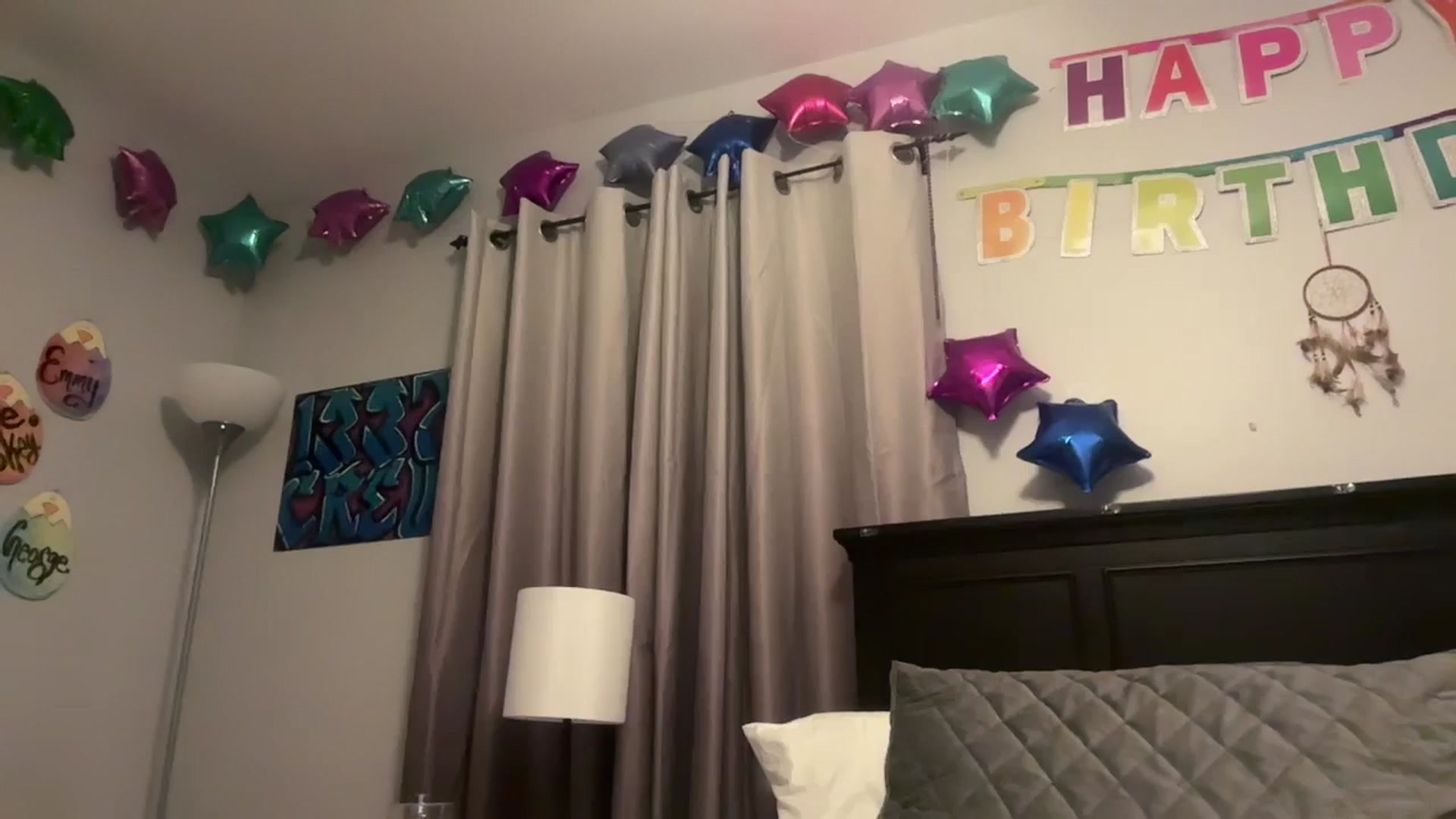 Gallery image thumbnail from BirthdayBEACH's myfreecams stream on, 04/24/2025, 06:51 image 1 of 20