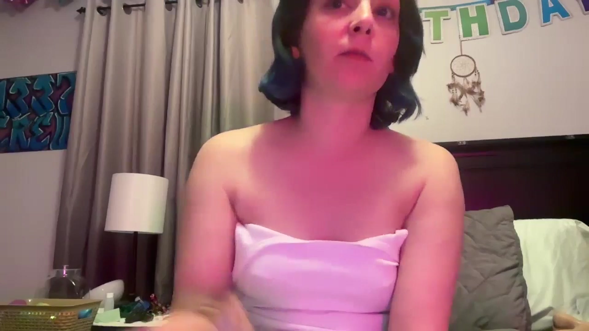 Gallery image thumbnail from BirthdayBEACH's myfreecams stream on, 04/24/2025, 06:51 image 10 of 20
