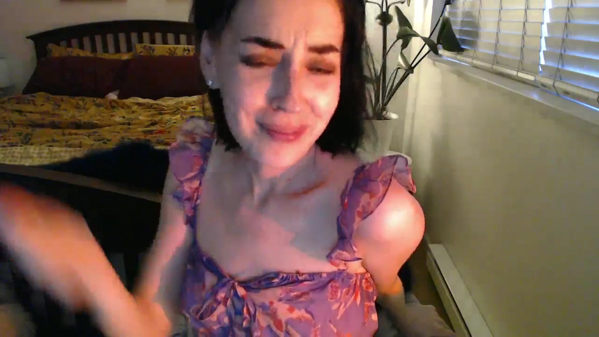 Gallery image thumbnail from BirthdayBeech's myfreecams stream on, 05/14/2024, 04:55 image 15 of 20