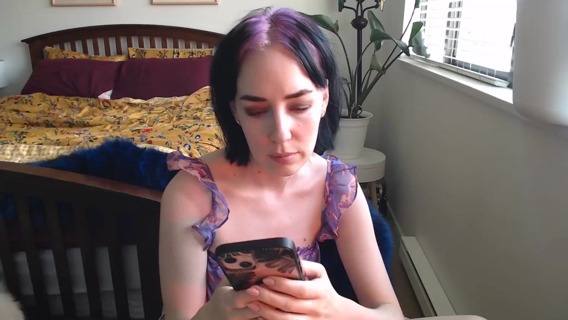Gallery image thumbnail from BirthdayBeech's myfreecams stream on, 05/14/2024, 04:55 image 2 of 20