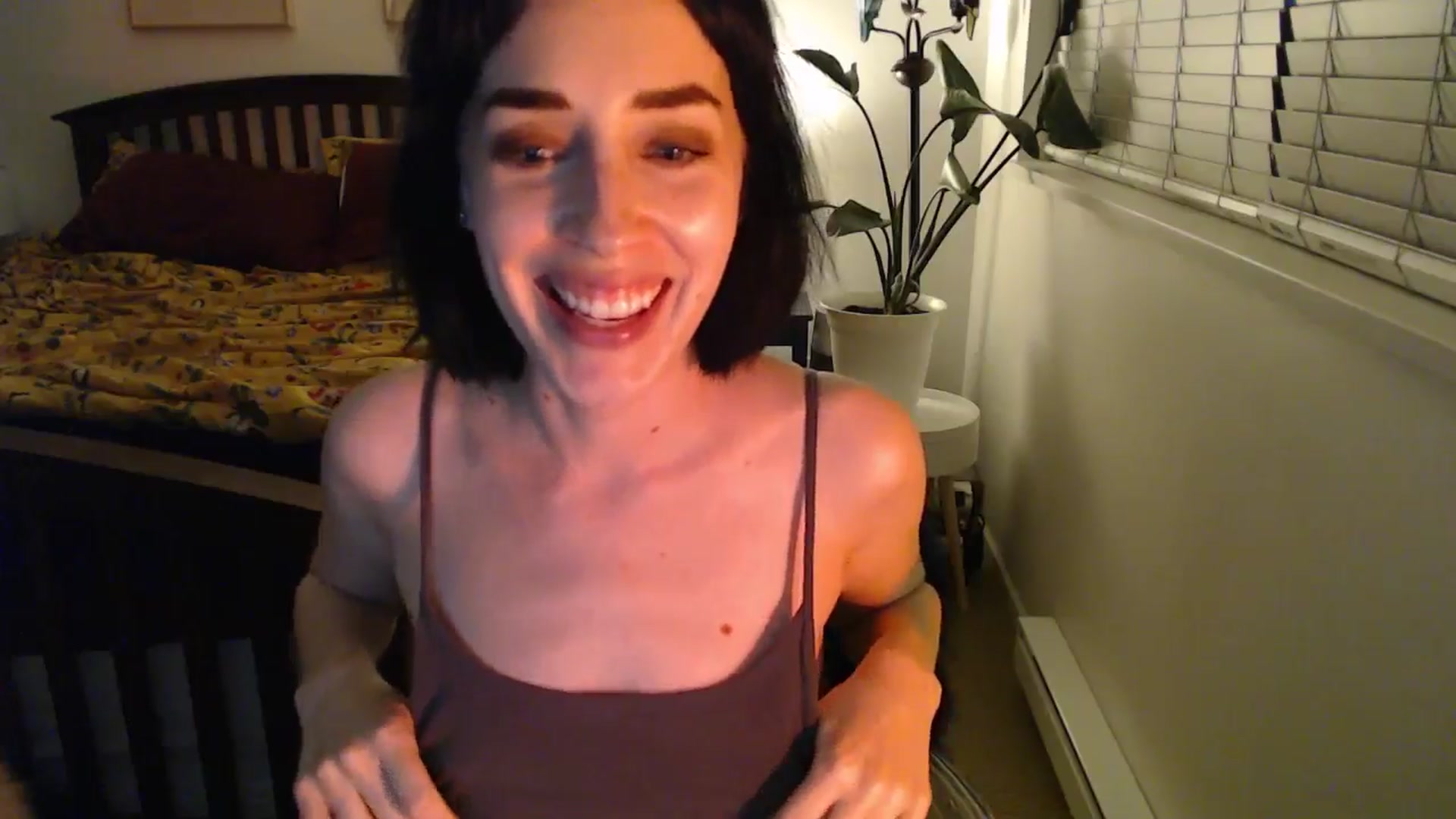 Gallery image thumbnail from BirthdayBeech's myfreecams stream on, 05/15/2024, 04:48 image 20 of 20