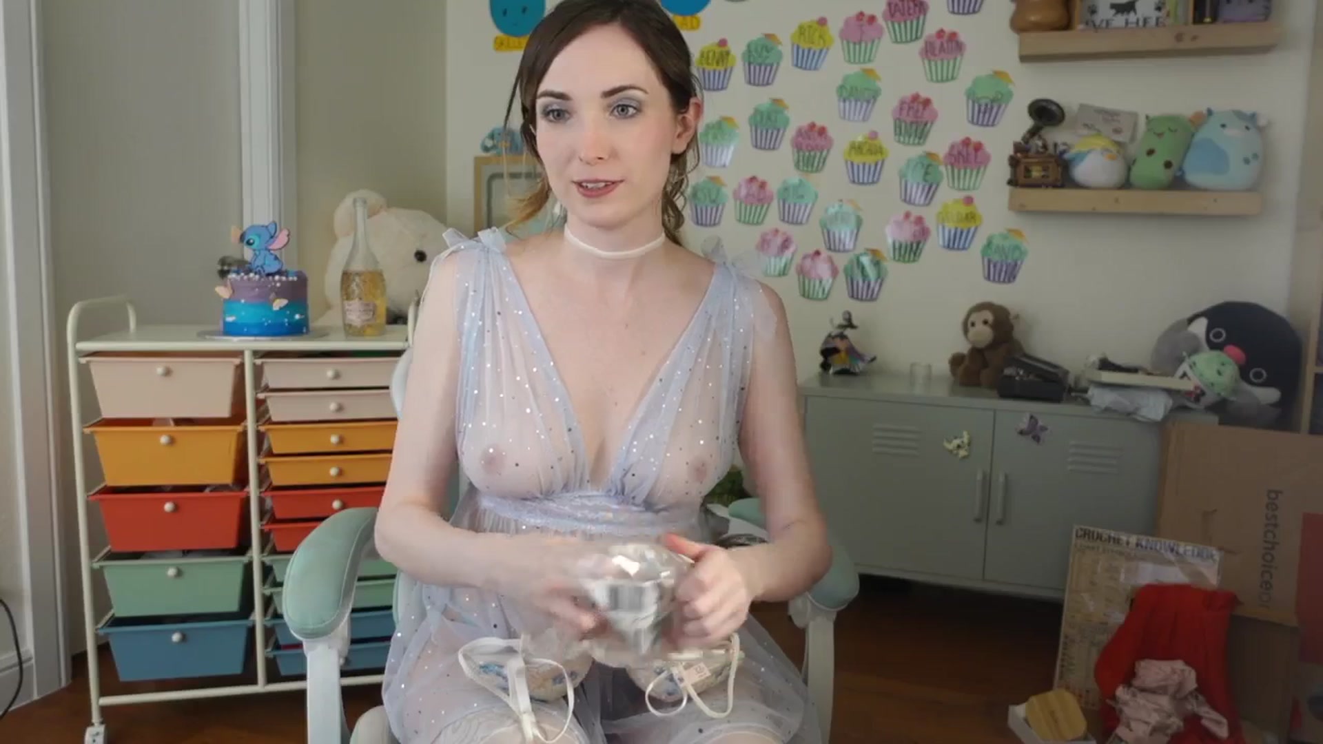 Gallery image thumbnail from BirthdayBerry's myfreecams stream on, 05/31/2025, 04:15 image 11 of 20