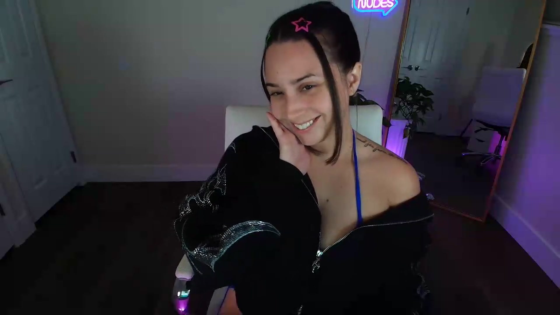 Gallery image thumbnail from BirthdayBrittani's myfreecams stream on, 07/07/2026, 05:42 image 6 of 20