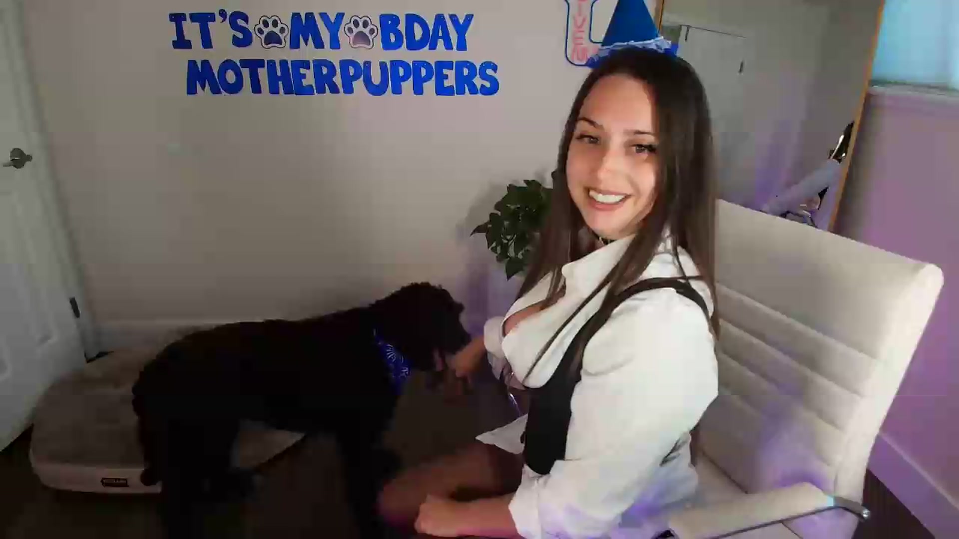Gallery image thumbnail from BirthdayBrittani's myfreecams stream on, 07/08/2026, 06:21 image 1 of 20