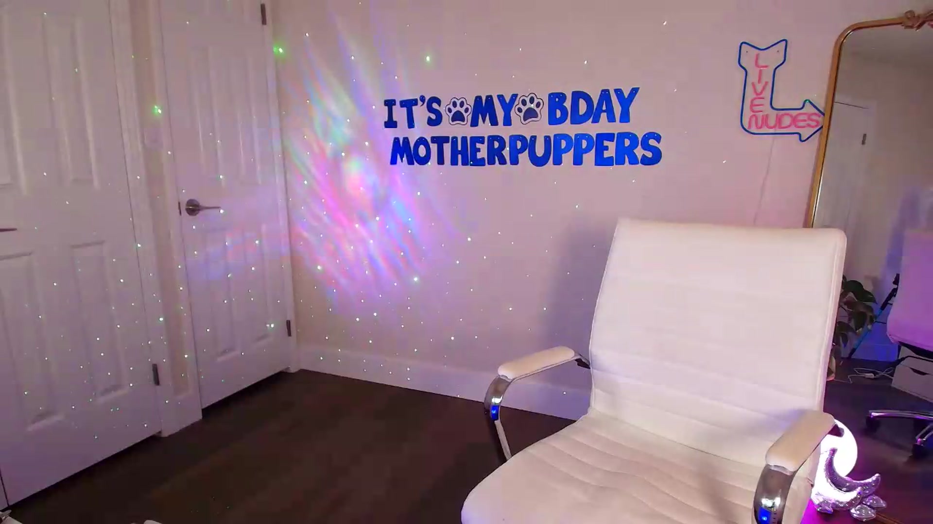 Gallery image thumbnail from BirthdayBrittani's myfreecams stream on, 07/11/2026, 09:24 image 6 of 20