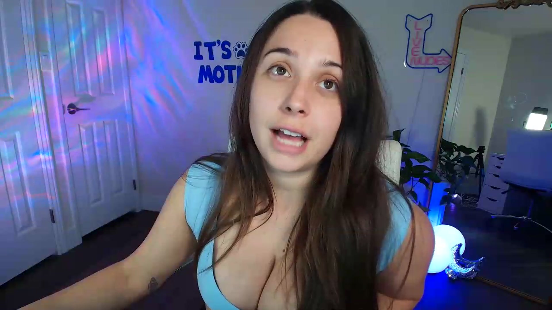 Gallery image thumbnail from BirthdayBrittani's myfreecams stream on, 07/17/2026, 07:21 image 8 of 20
