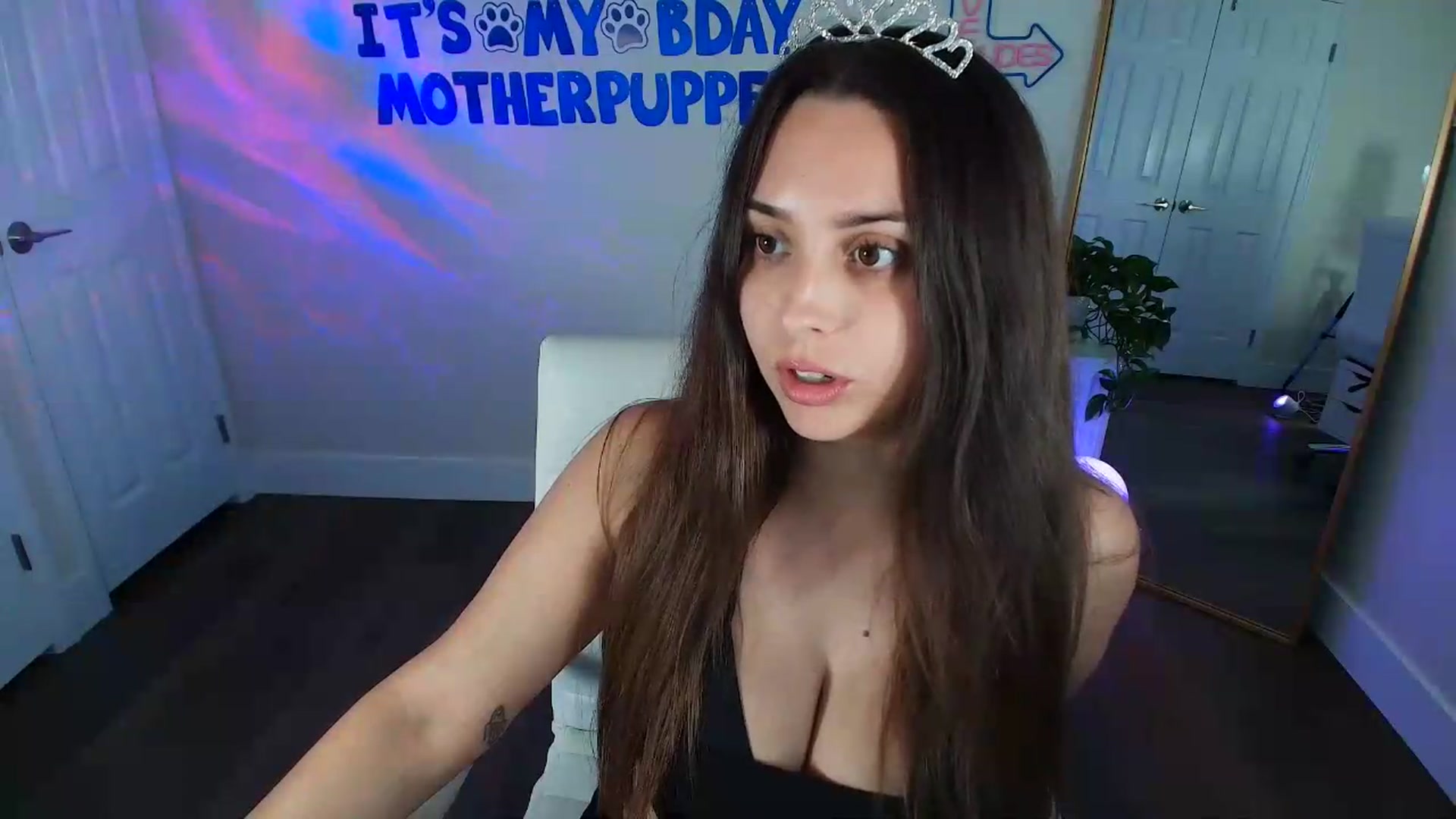 Gallery image thumbnail from BirthdayBrittani's myfreecams stream on, 07/27/2026, 02:14 image 18 of 20