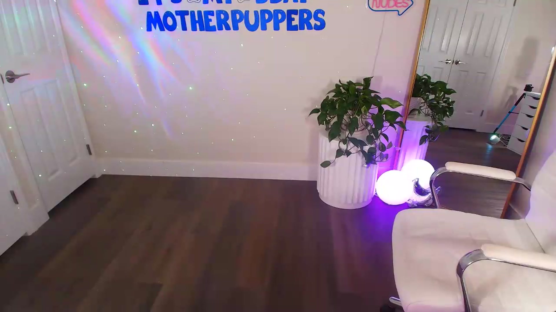 Gallery image thumbnail from BirthdayBrittani's myfreecams stream on, 07/27/2026, 06:56 image 16 of 20