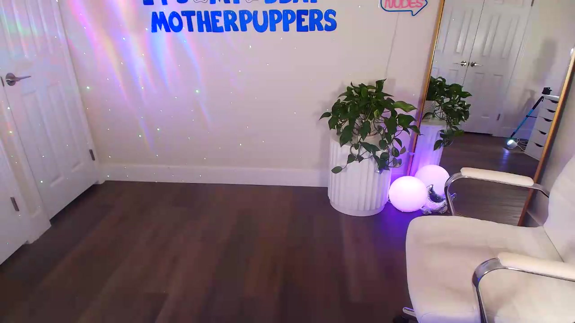 Gallery image thumbnail from BirthdayBrittani's myfreecams stream on, 07/27/2026, 06:56 image 17 of 20