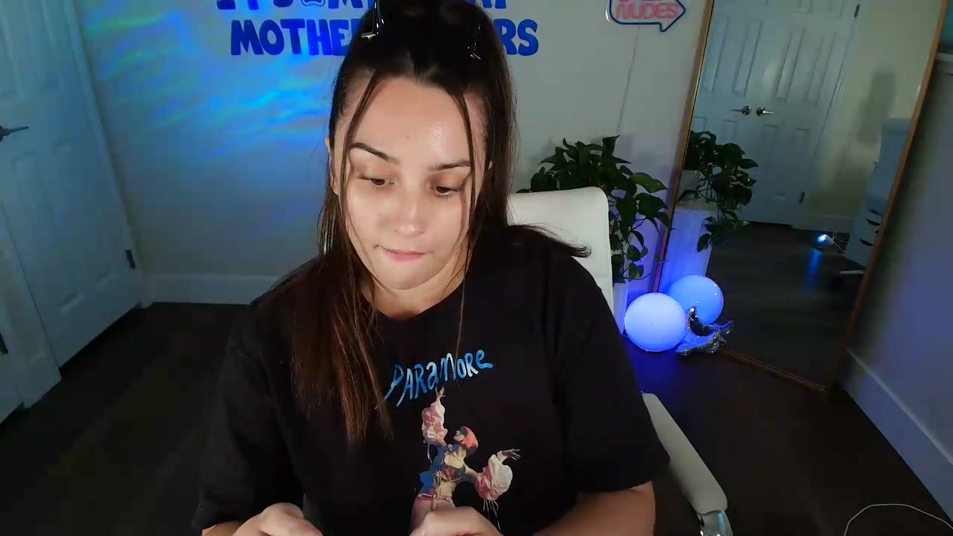 Gallery image thumbnail from BirthdayBrittani's myfreecams stream on, 07/29/2026, 05:07 image 4 of 20
