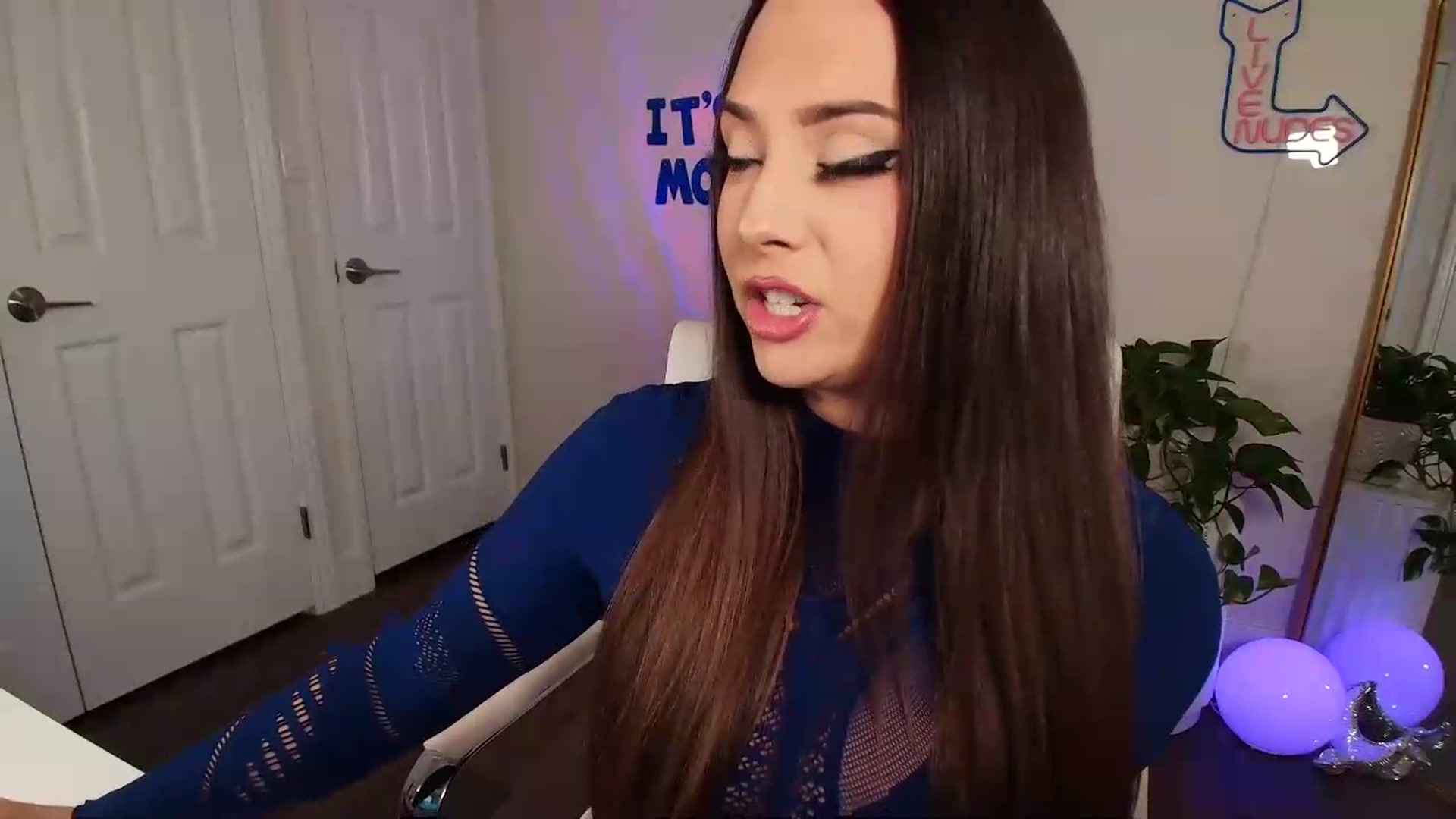 Gallery image thumbnail from BirthdayBrittani's myfreecams stream on, 07/31/2026, 08:23 image 10 of 20