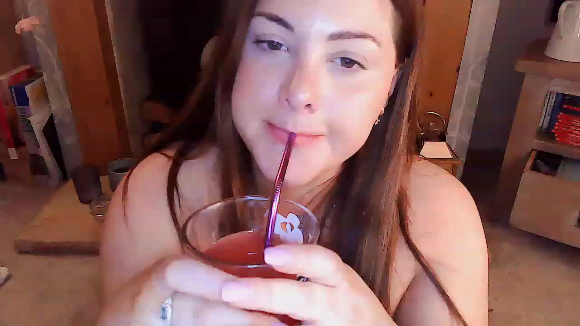 Gallery image thumbnail from BirthdayBunny's myfreecams stream on, 02/27/2023, 08:20 image 8 of 20
