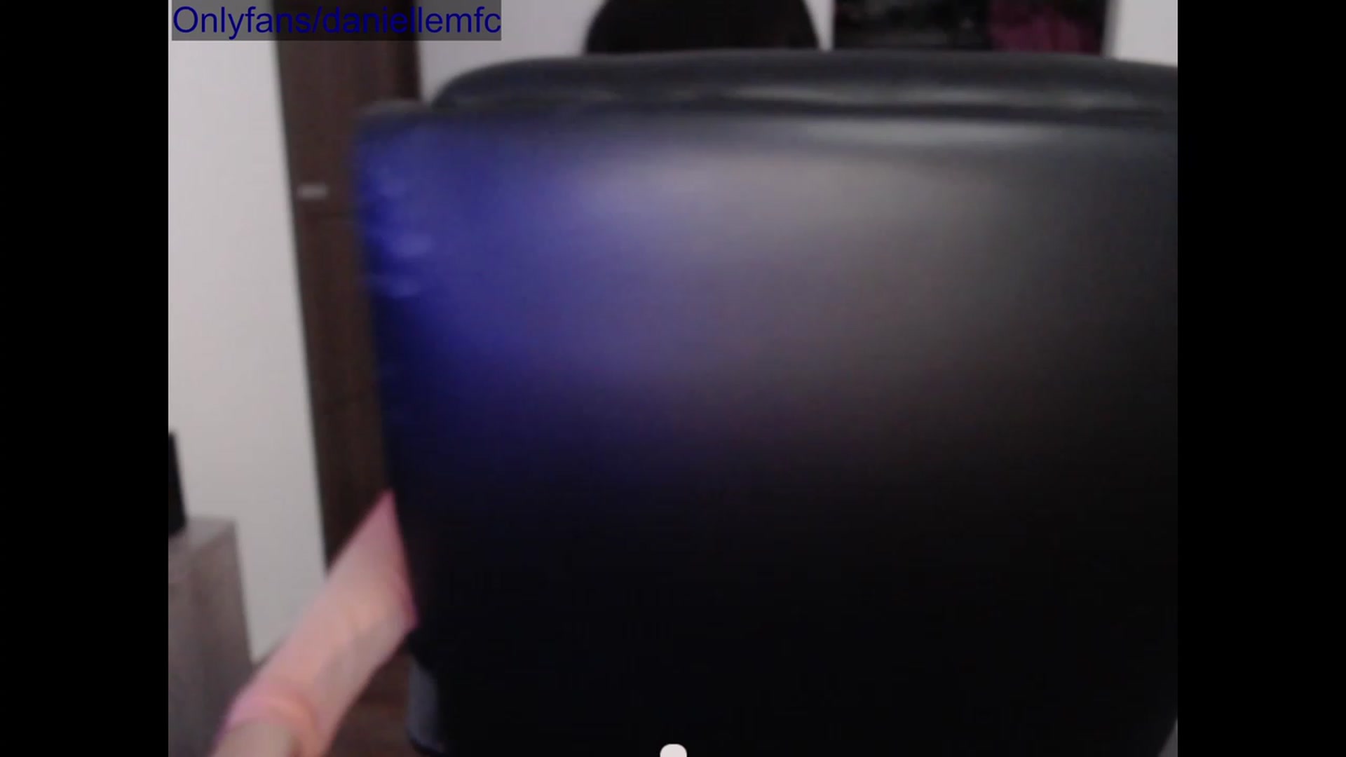 Gallery image thumbnail from BirthdayDani's myfreecams stream on, 04/09/2023, 15:39 image 16 of 20