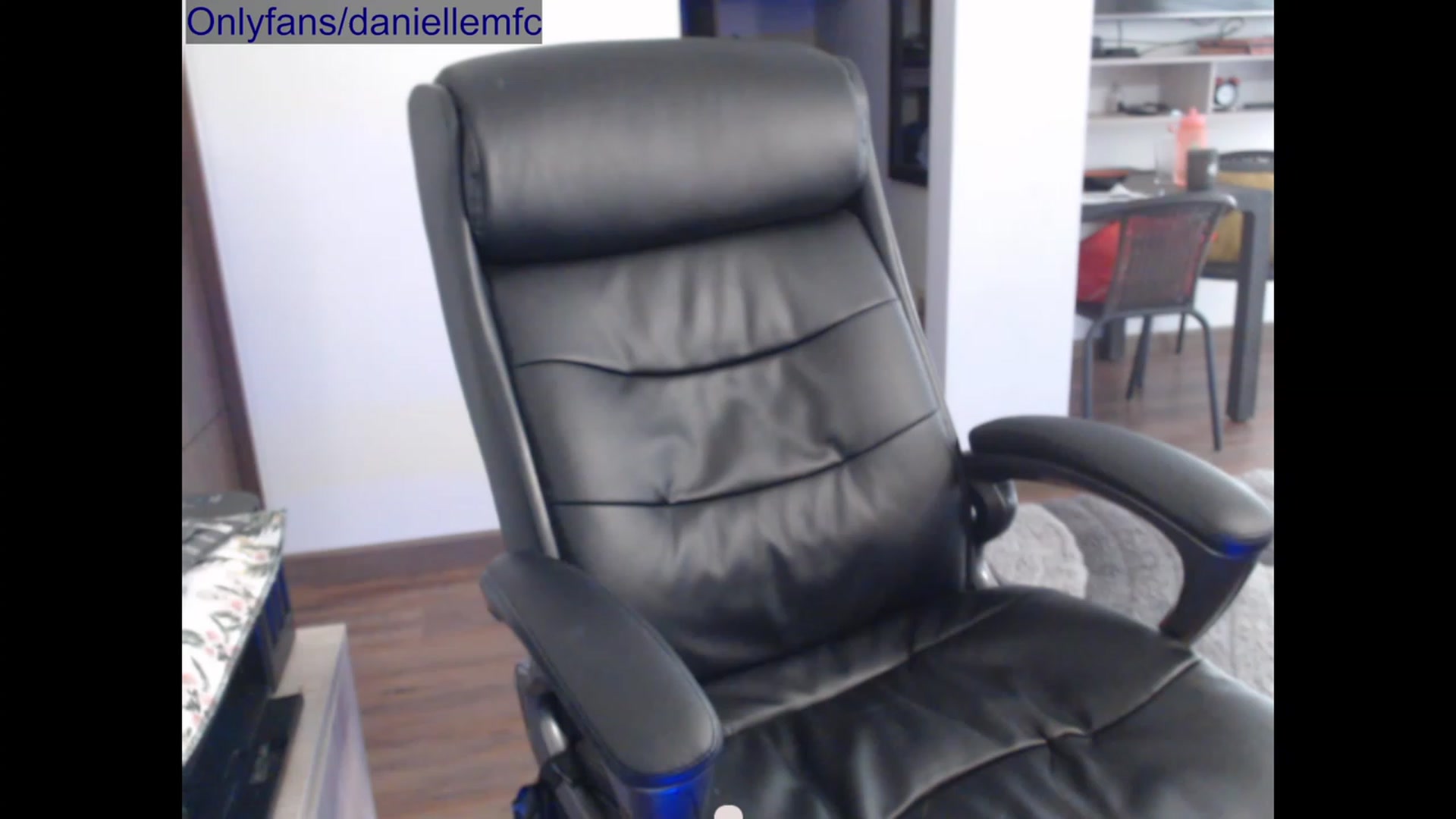 Gallery image thumbnail from BirthdayDani's myfreecams stream on, 04/26/2023, 15:58 image 19 of 20