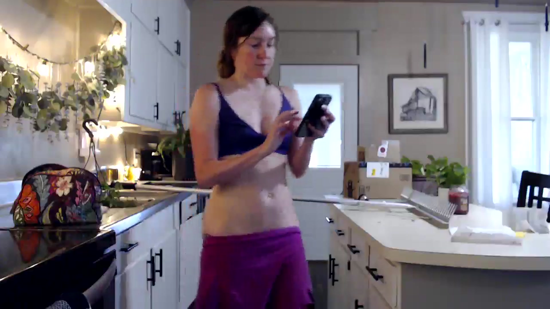 Gallery image thumbnail from BirthdayFarmG's myfreecams stream on, 07/09/2025, 20:32 image 14 of 20