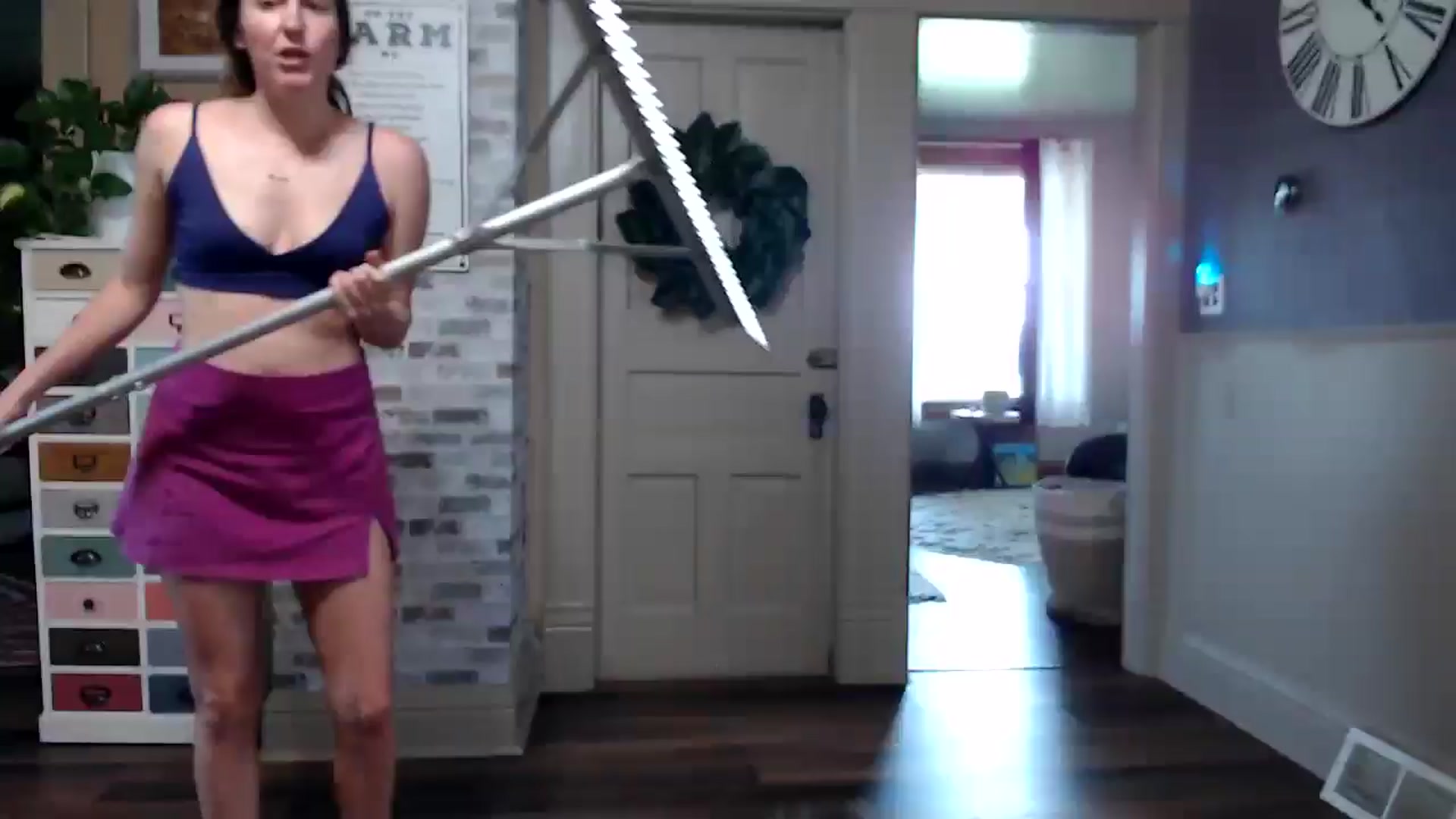 Gallery image thumbnail from BirthdayFarmG's myfreecams stream on, 07/09/2025, 20:54 image 19 of 20