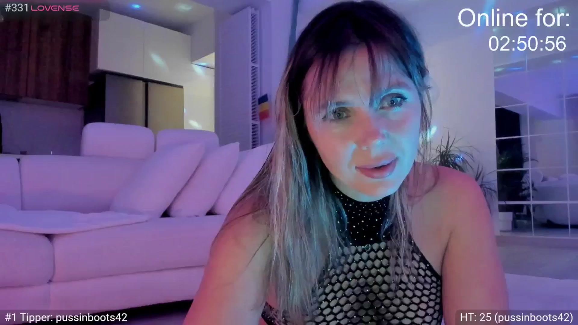 Gallery image thumbnail from BirthdayG1rl's myfreecams stream on, 10/17/2025, 21:05 image 1 of 20