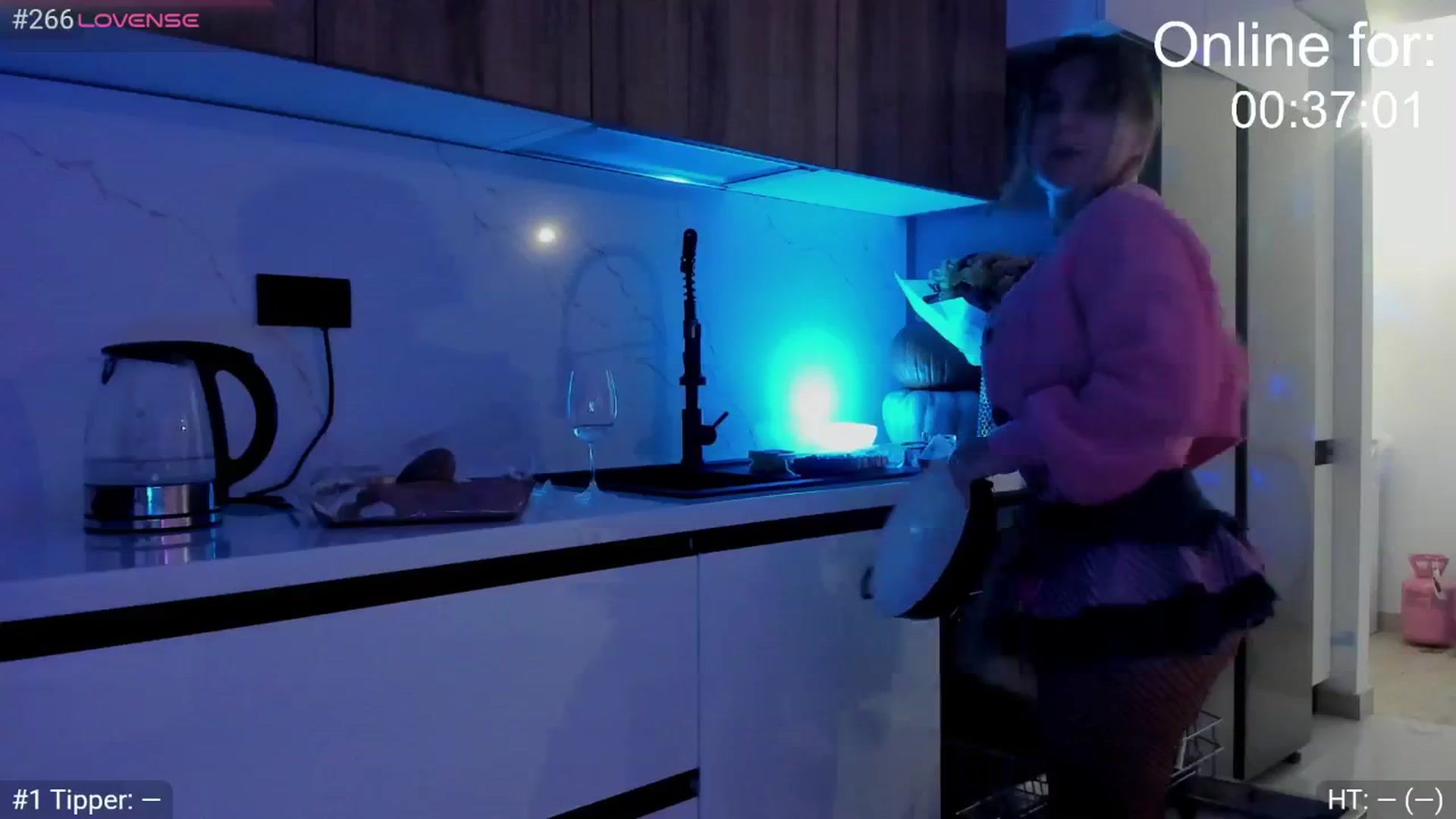Gallery image thumbnail from BirthdayG1rl's myfreecams stream on, 10/19/2025, 20:40 image 9 of 20