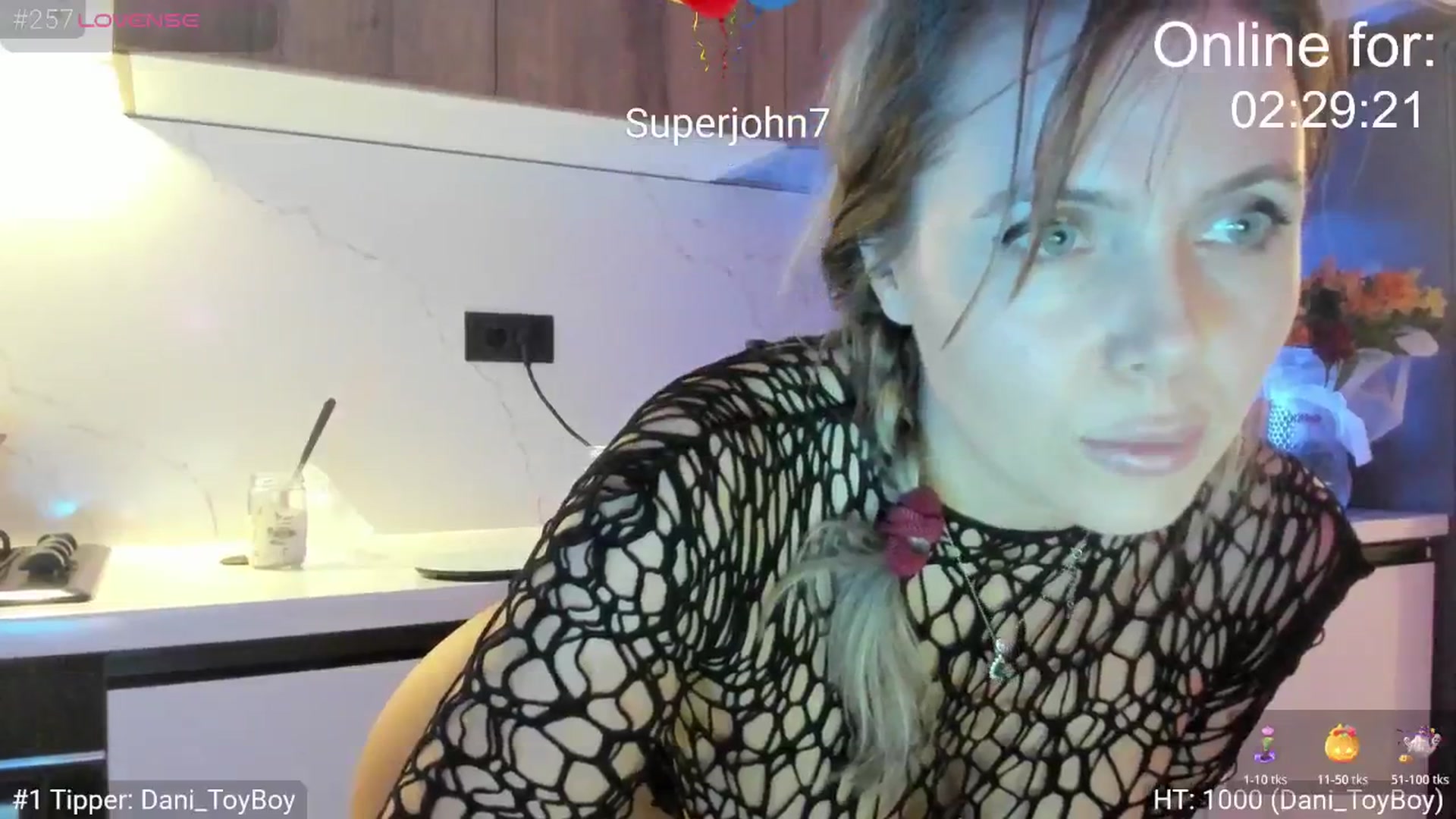 Gallery image thumbnail from BirthdayG1rl's myfreecams stream on, 10/23/2025, 20:38 image 14 of 20