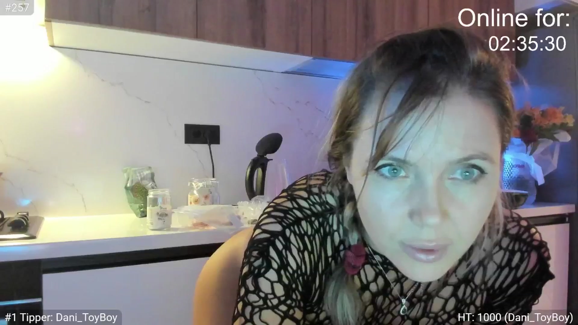 Gallery image thumbnail from BirthdayG1rl's myfreecams stream on, 10/23/2025, 20:38 image 11 of 20