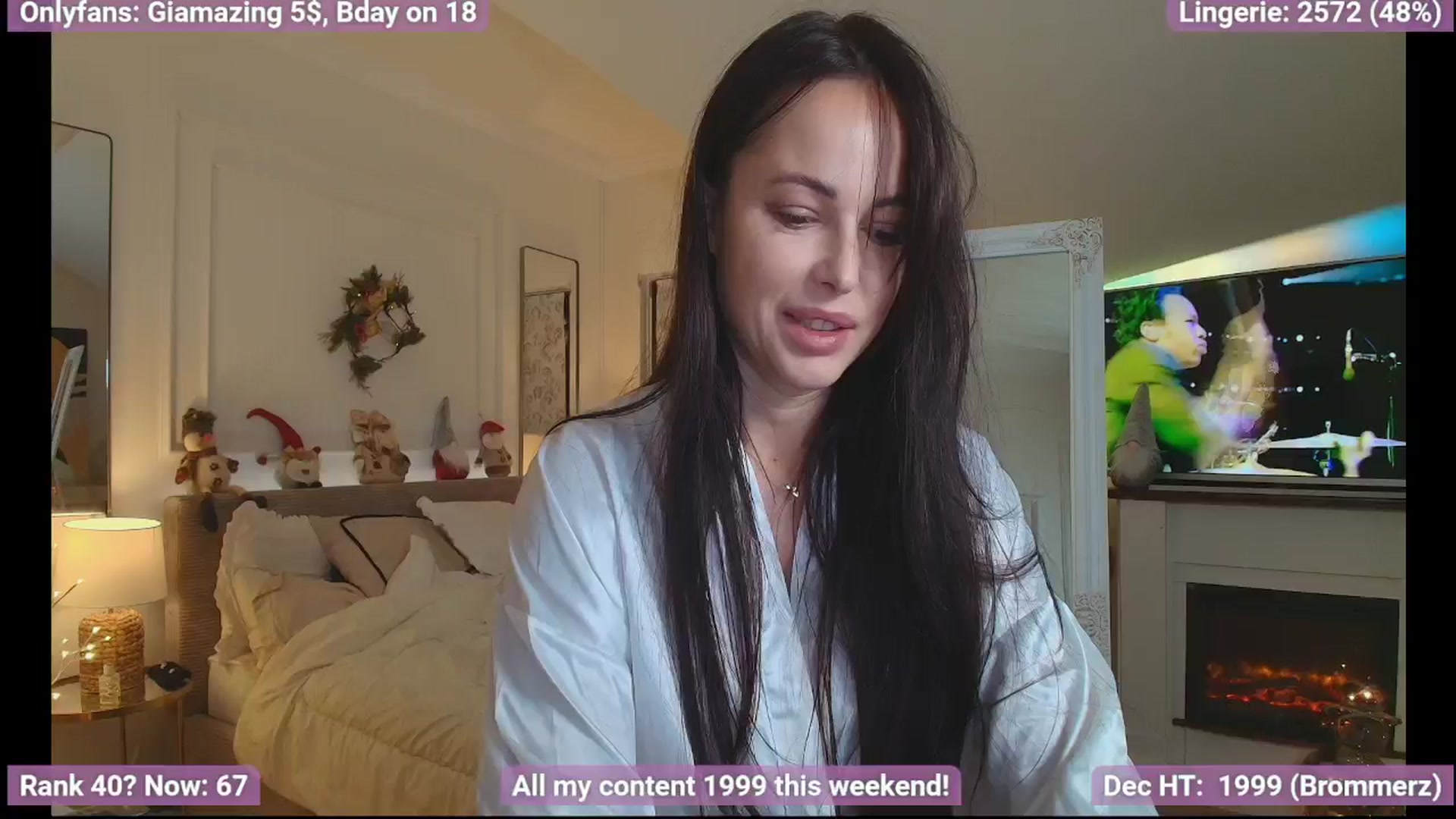 Gallery image thumbnail from BirthdayGia's myfreecams stream on, 12/08/2024, 23:34 image 13 of 20