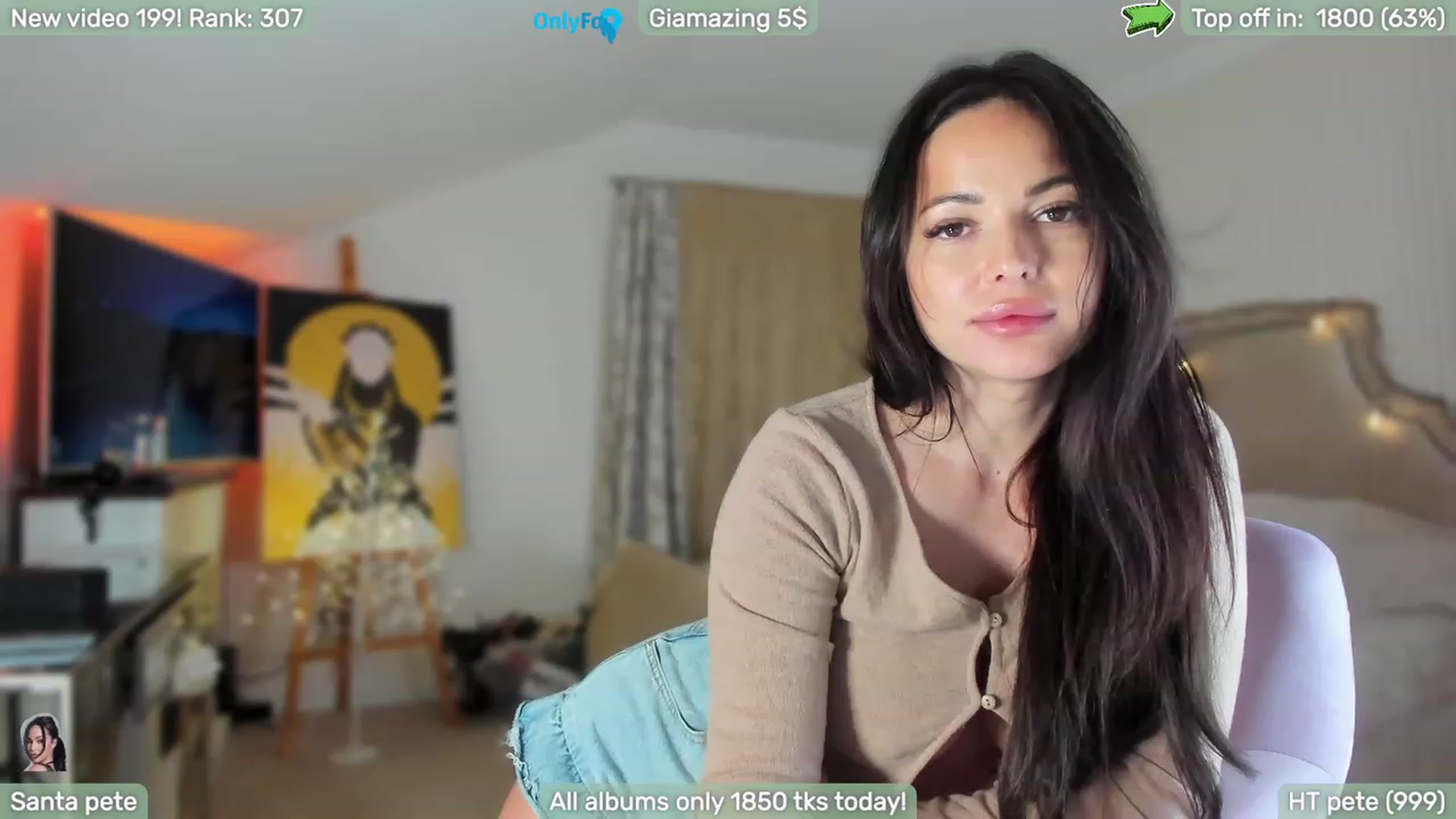 Gallery image thumbnail from BirthdayGia18's myfreecams stream on, 12/10/2022, 23:22 image 9 of 20