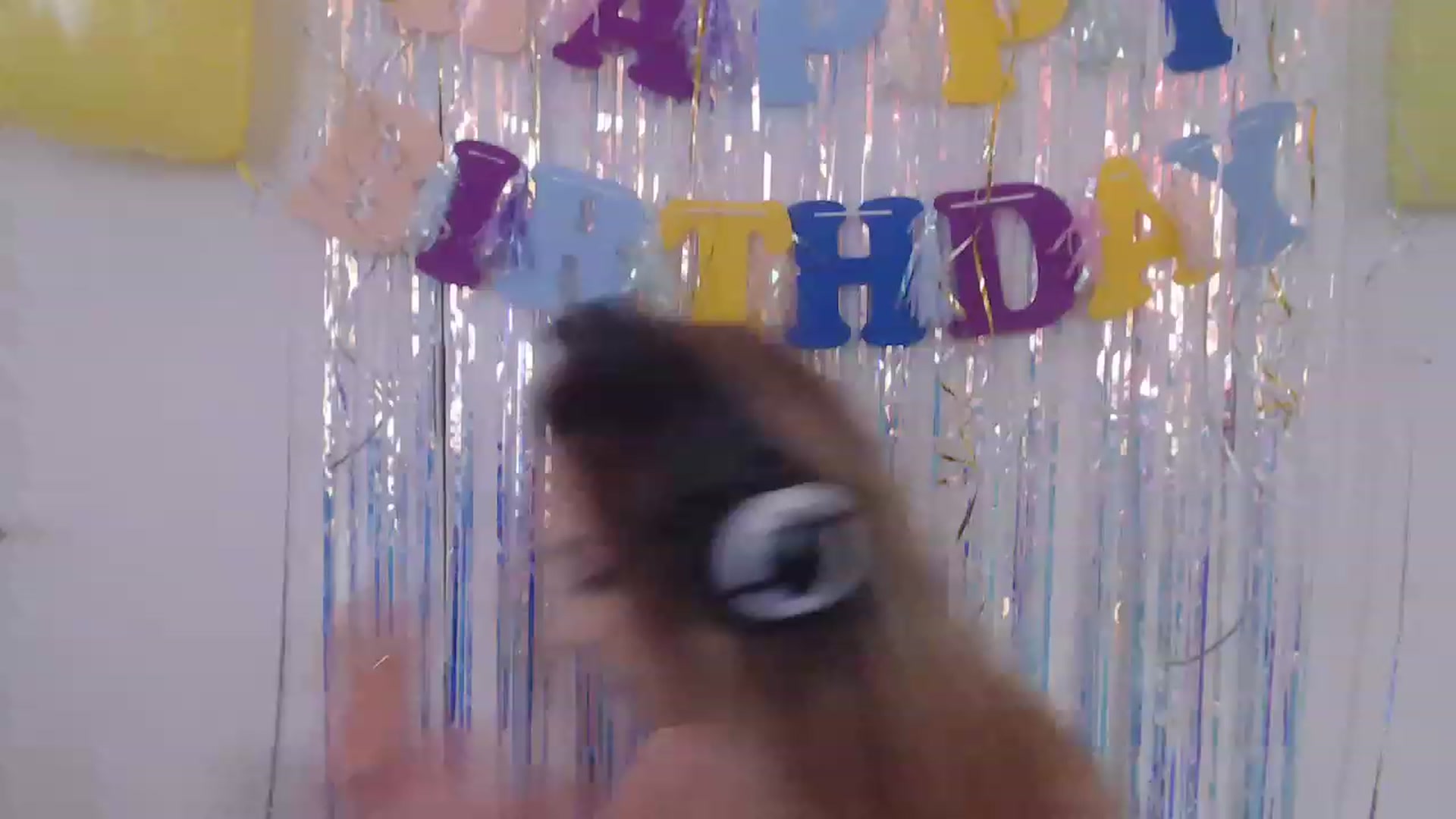 Gallery image thumbnail from BirthdayGirl's myfreecams stream on, 04/26/2023, 10:02 image 8 of 20