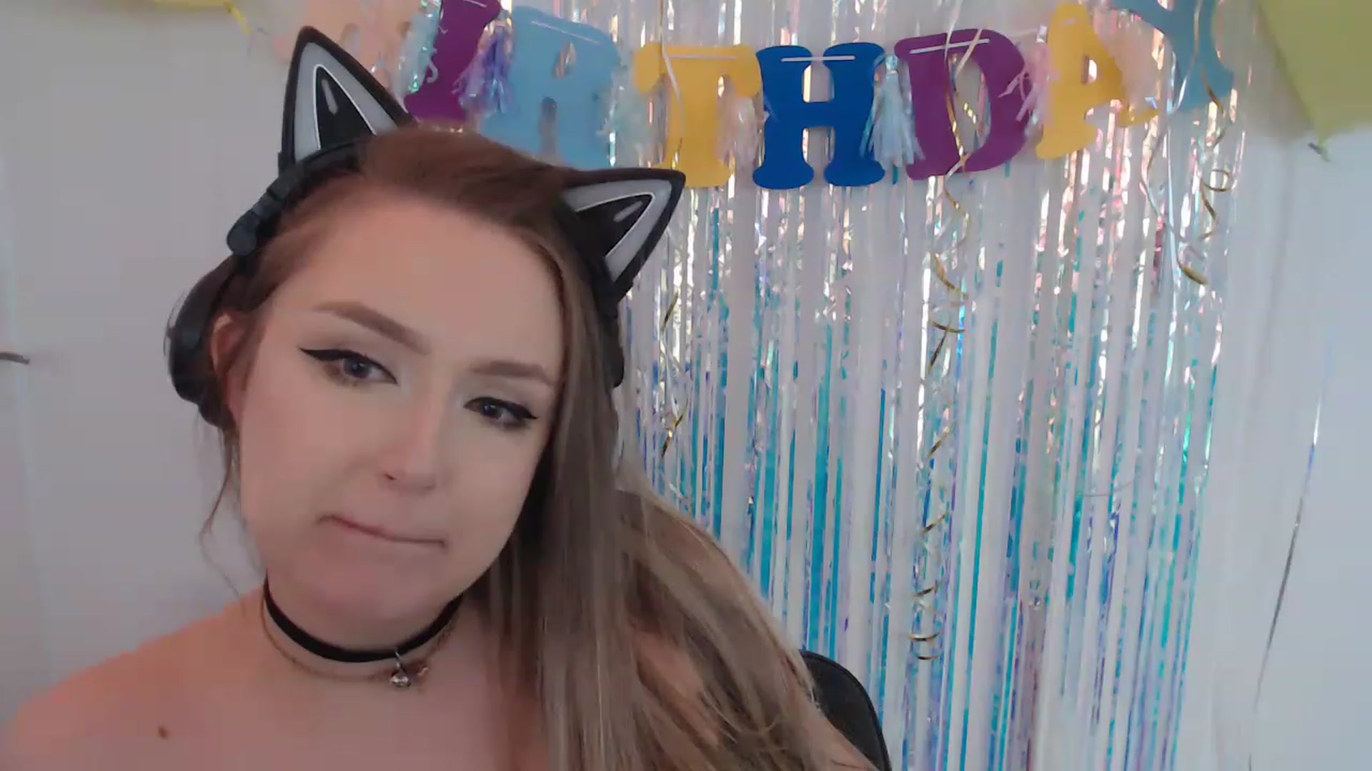 Gallery image thumbnail from BirthdayGirl's myfreecams stream on, 04/26/2023, 12:52 image 16 of 20