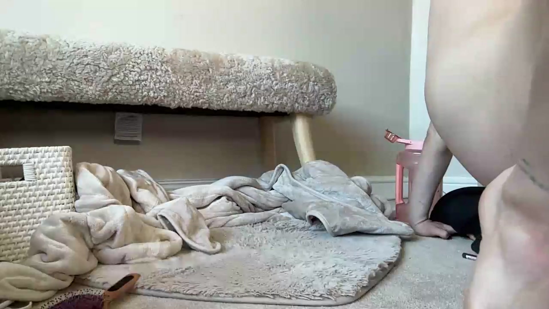 Gallery image thumbnail from BirthdayGirlNewbie18's myfreecams stream on, 09/21/2026, 11:48 image 14 of 20