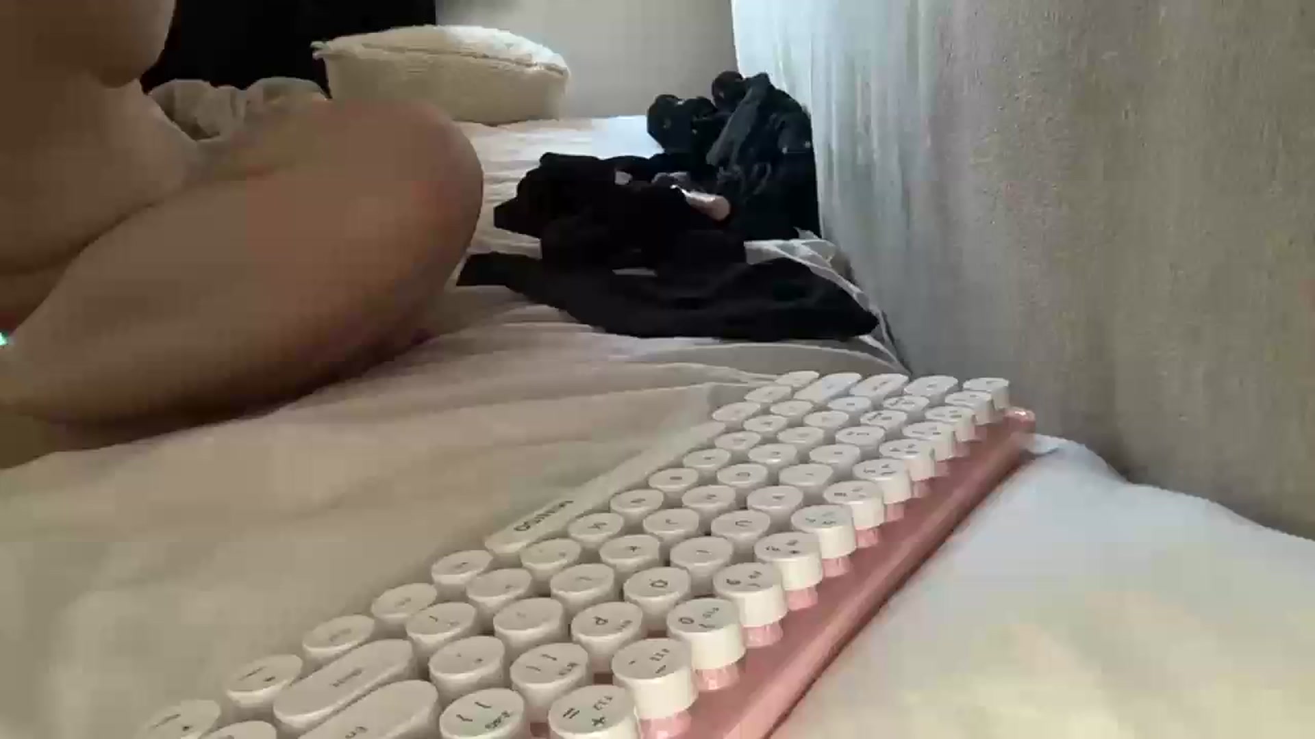 Gallery image thumbnail from BirthdayGirlNewbie18's myfreecams stream on, 09/22/2026, 09:35 image 10 of 20
